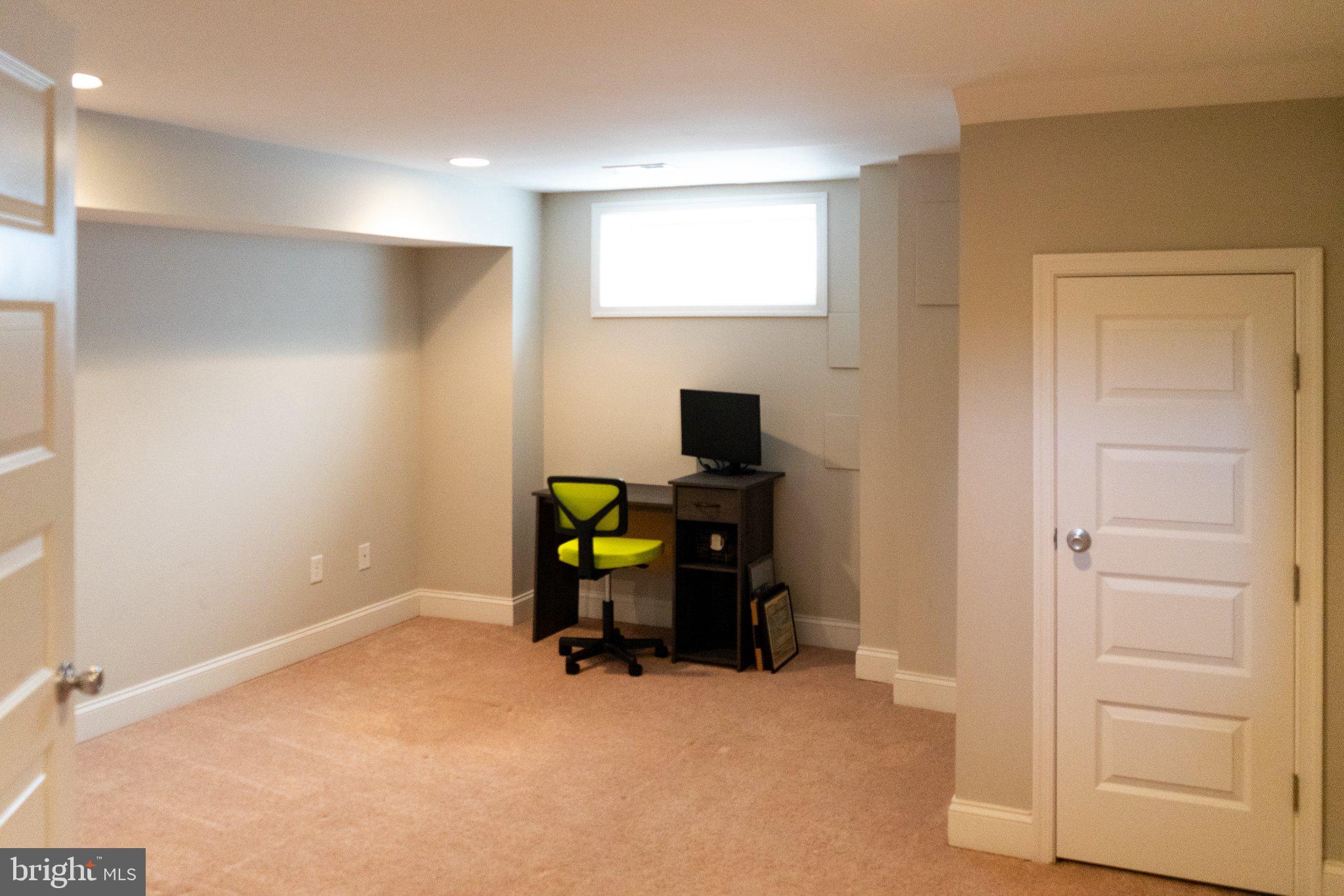 HIGHLANDTOWN - Residential