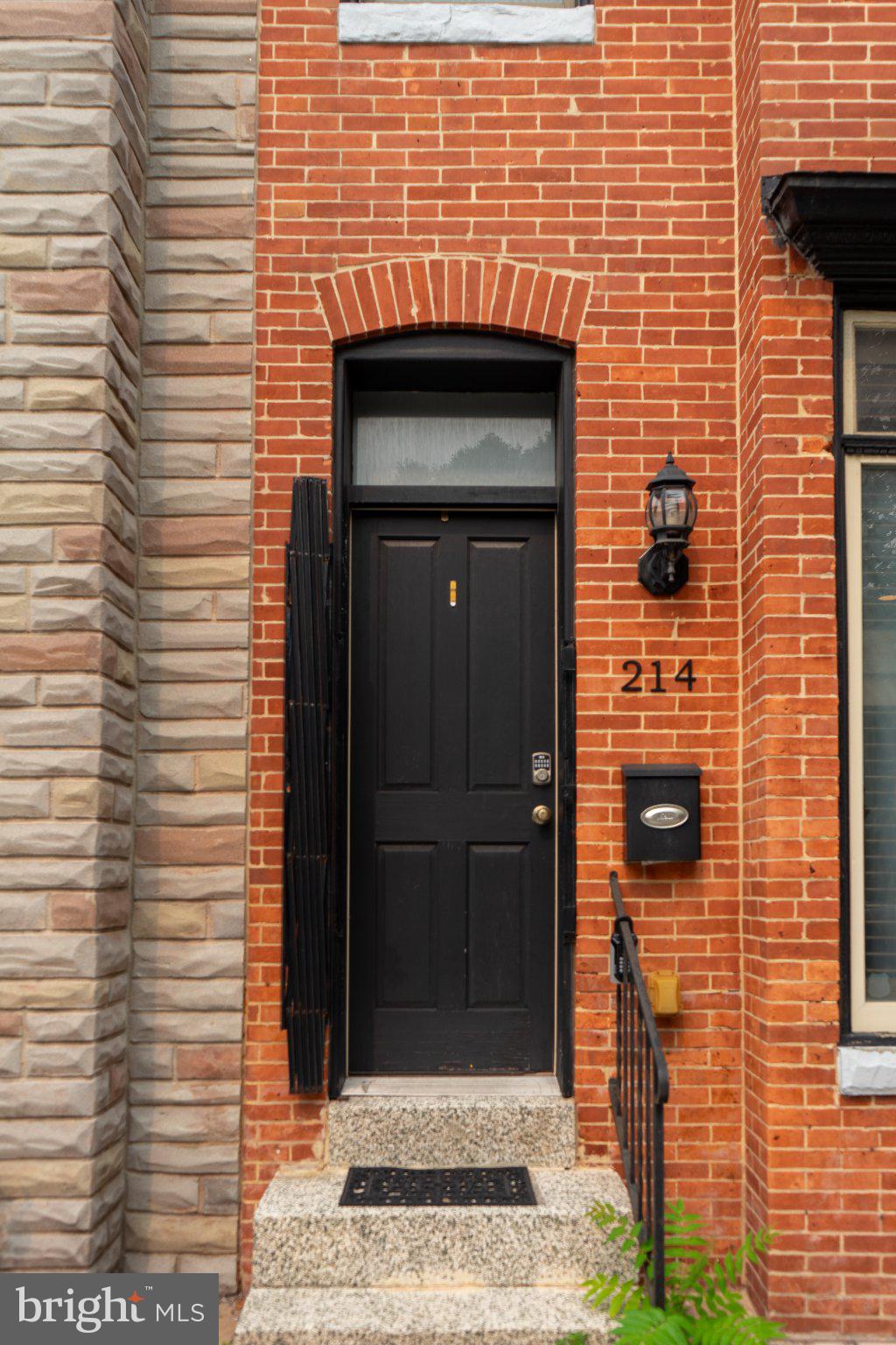 HIGHLANDTOWN - Residential