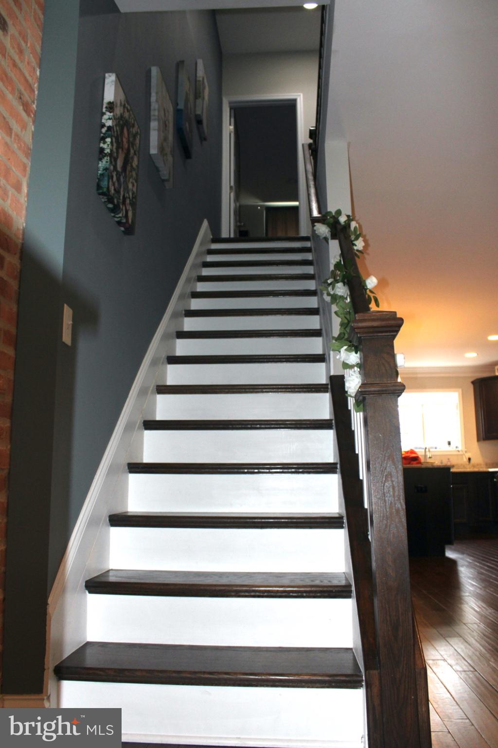 HIGHLANDTOWN - Residential