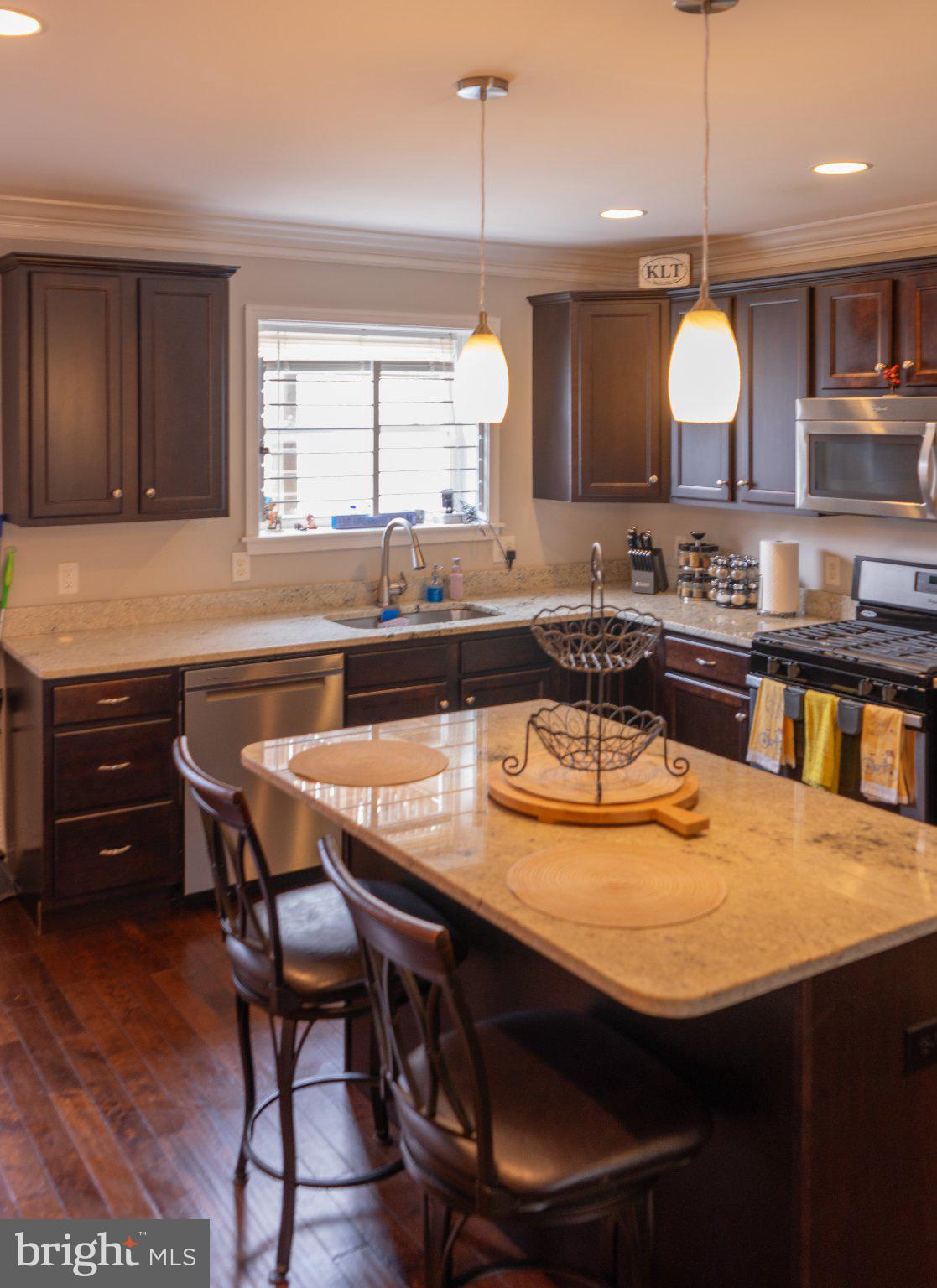 HIGHLANDTOWN - Residential
