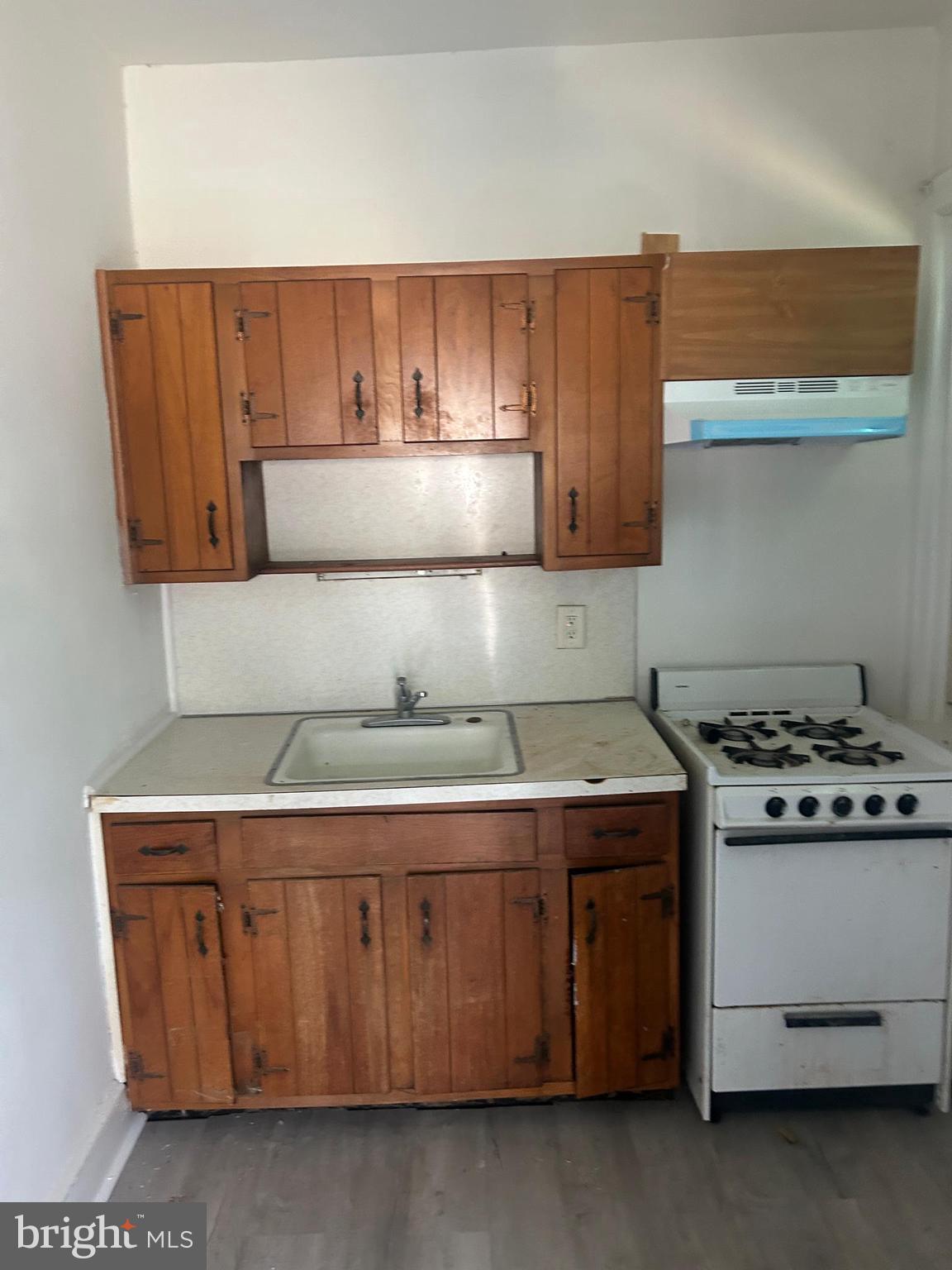 FRANKFORD - Residential Income