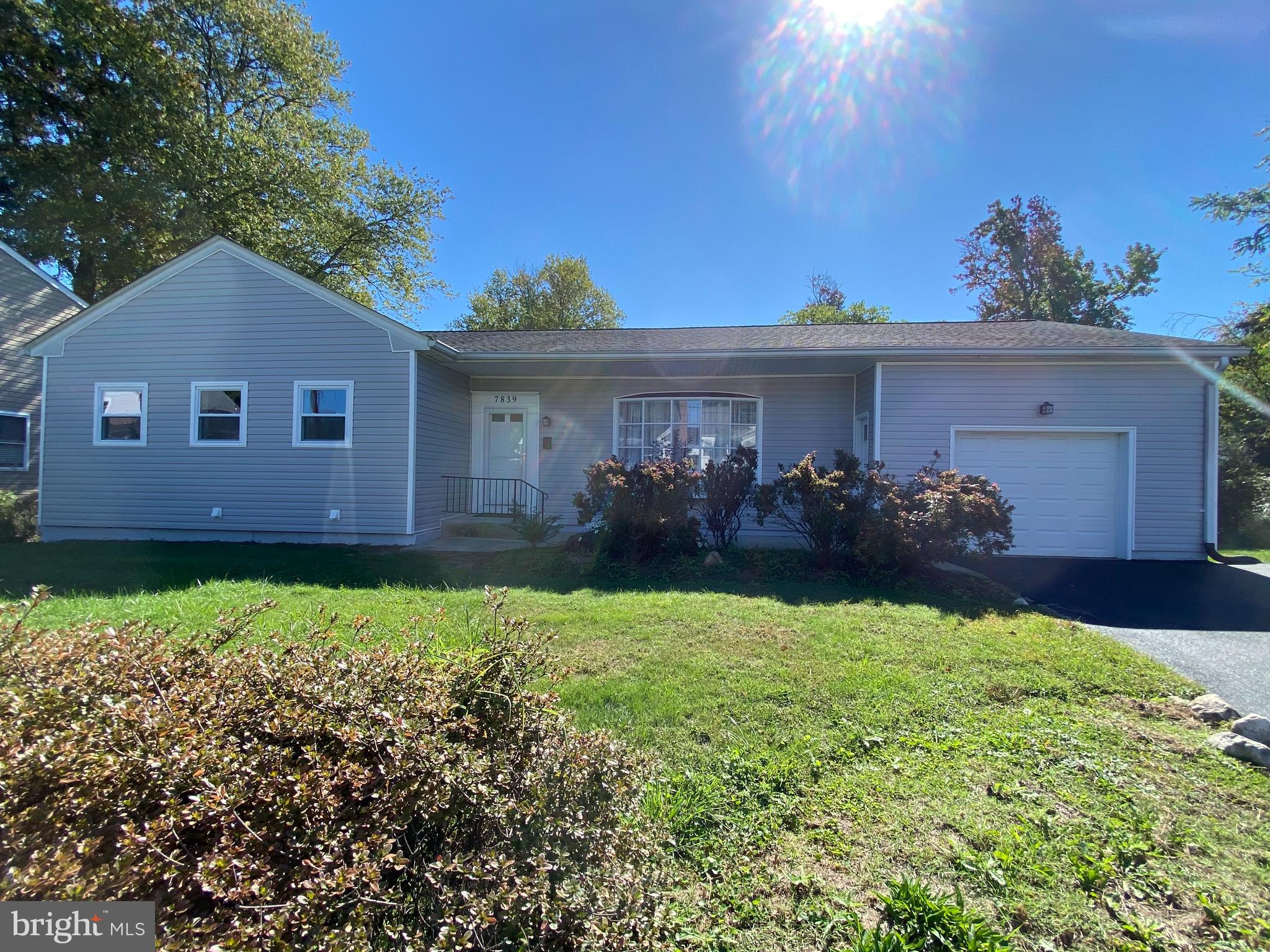 motivated seller in the heart of Parkville by Double Rock State Park, this home boasts over 2800 ft.² of living space on two levels including four bedrooms, three full baths and one half bath. Master suite with step-in closet. Large eat in kitchen with stainless steel appliances and granite countertops. third of an acre lot on dead end street. Open flat yard with concrete patio for entertaining. two sheds for storage. Attached garage, asphalt driveway with three spaces. Fully finished basement with exterior door.  A MUST SEE !!!