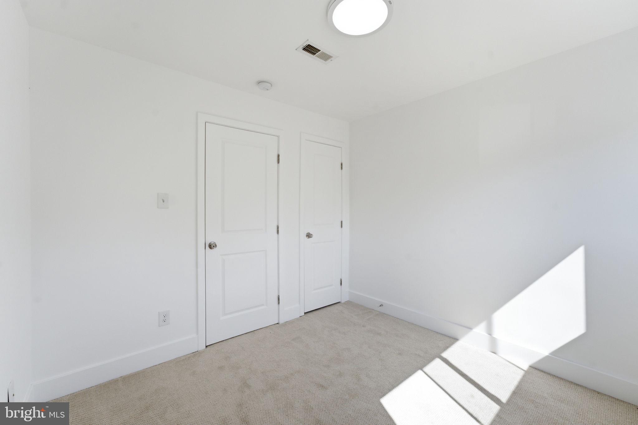 KENT VILLAGE - Residential