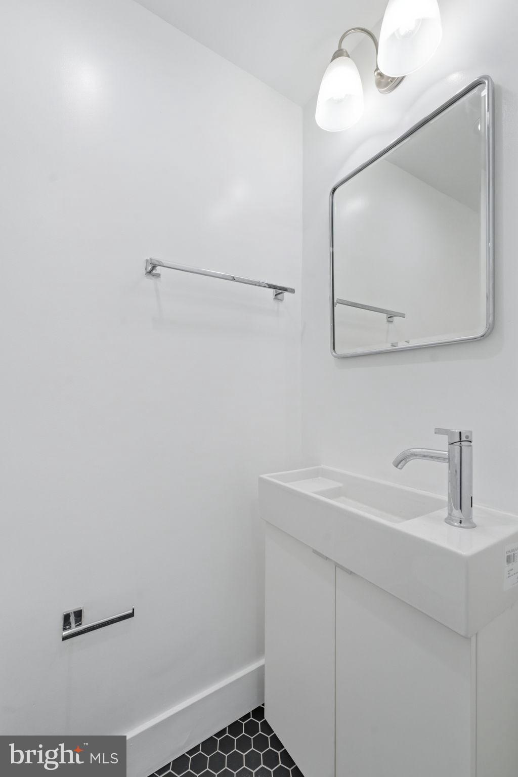 KENT VILLAGE - Residential