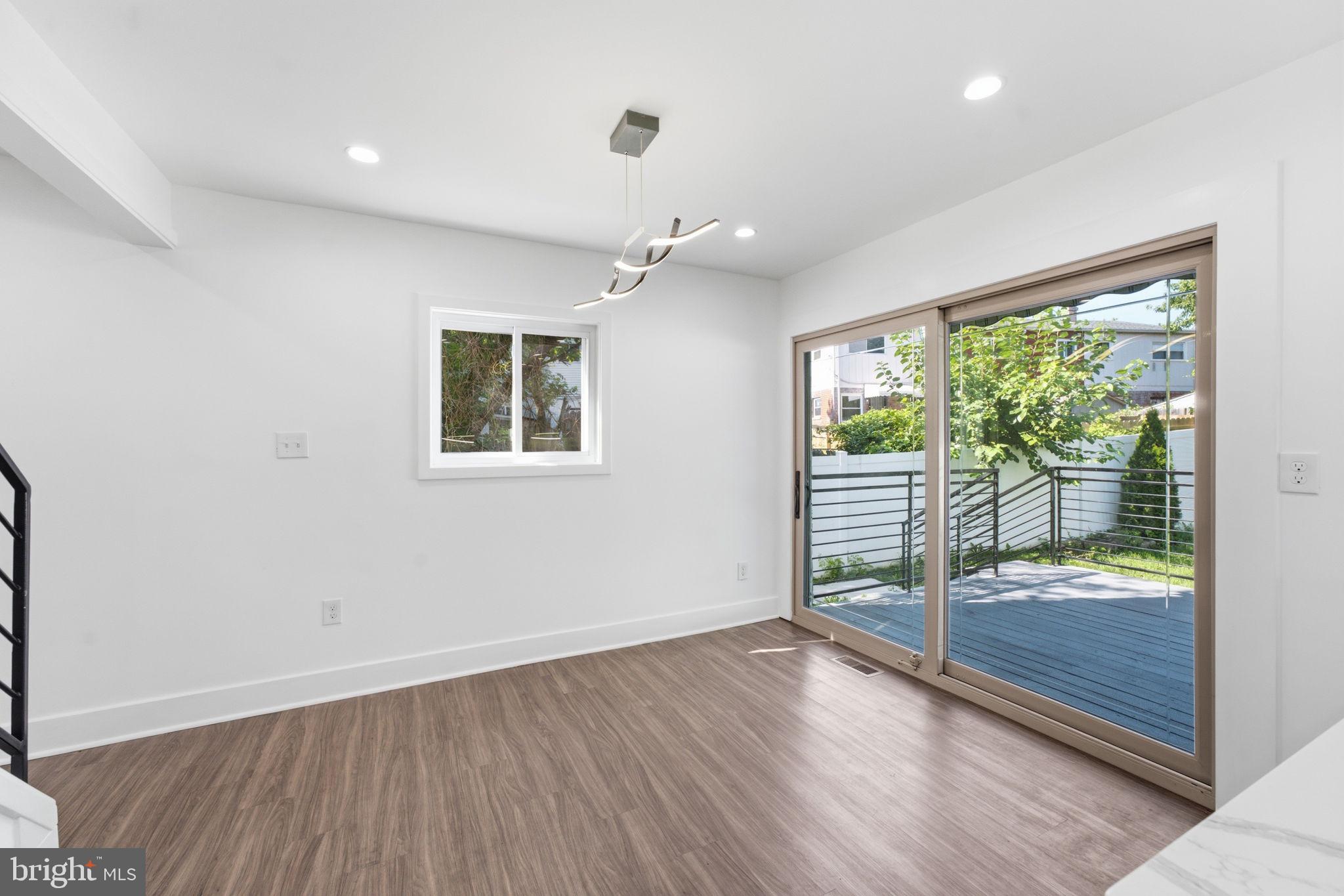 KENT VILLAGE - Residential
