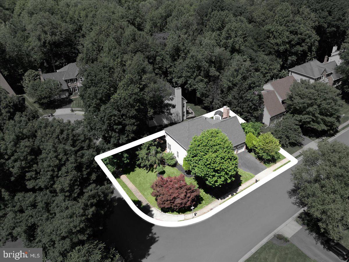 POTOMAC HUNT - Residential