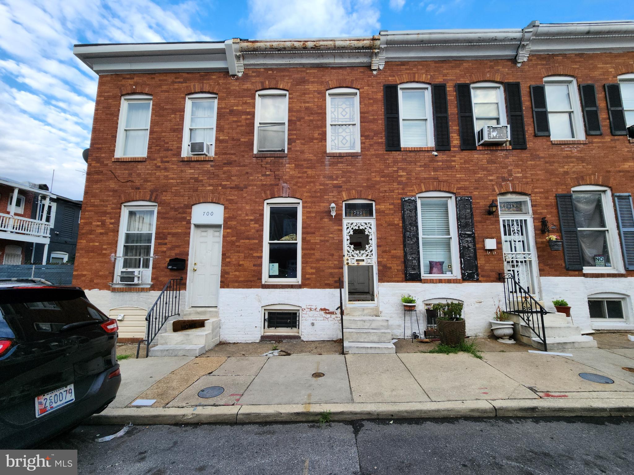 ONLINE AUCTION: This auction takes place on the Ashland Auction Group Website Bidding Platform Bidding begins 7/17/2026 @ 10:00 AM. Bidding ends 7/21/2026 @ 11:30 AM. List Price is Suggested Opening Bid. Deposit: $5,000.

This two-story townhome is located in the Madison-Eastend Neighborhood. The property is situated near the shops and restaurants along E Monument St, providing various dining and shopping options. It is also a short distance from Johns Hopkins Hospital. The nearest major traffic arteries are E Madison and E Monument St, ensuring easy commuting to the surrounding areas.