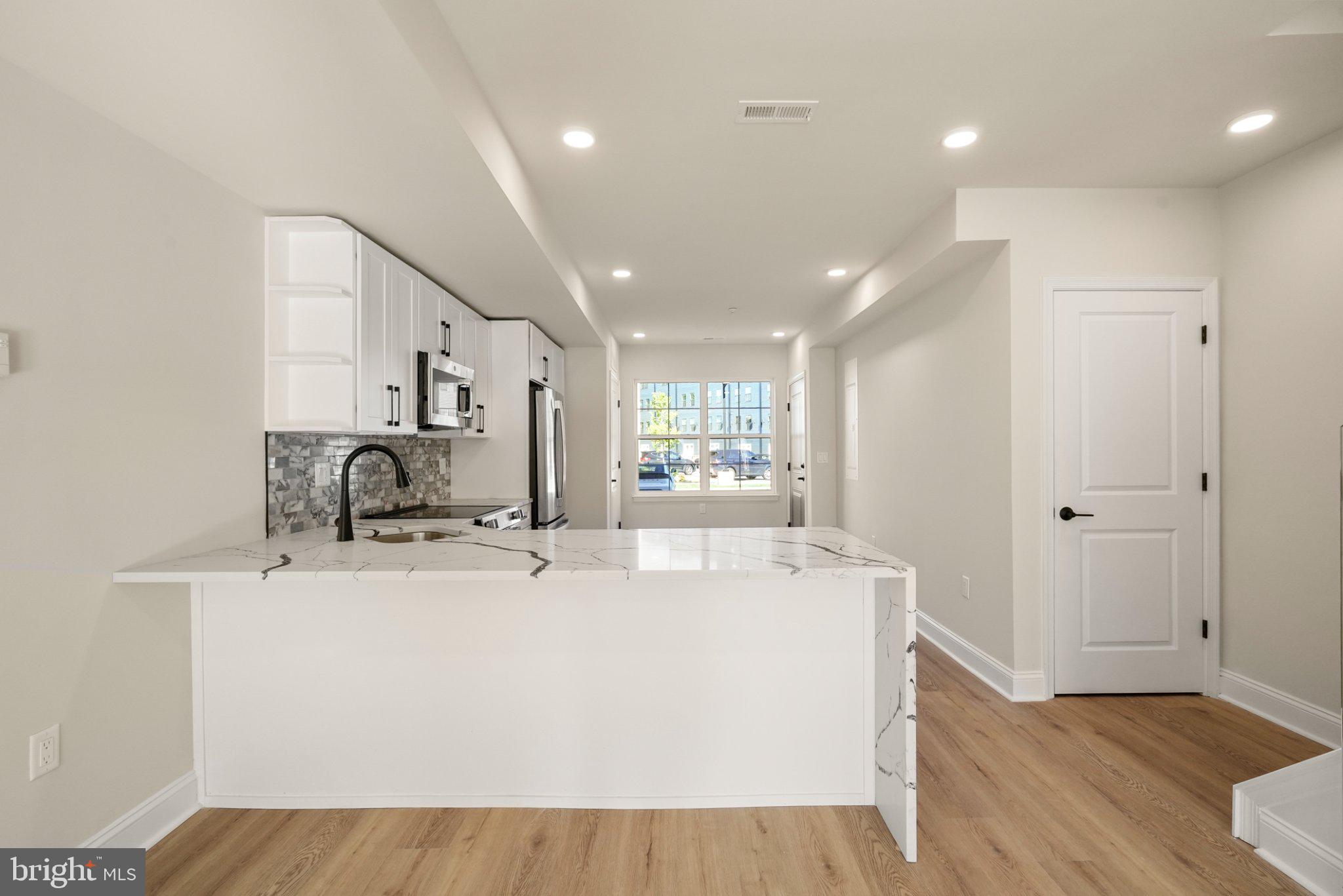 WYNNEFIELD HEIGHTS - Residential