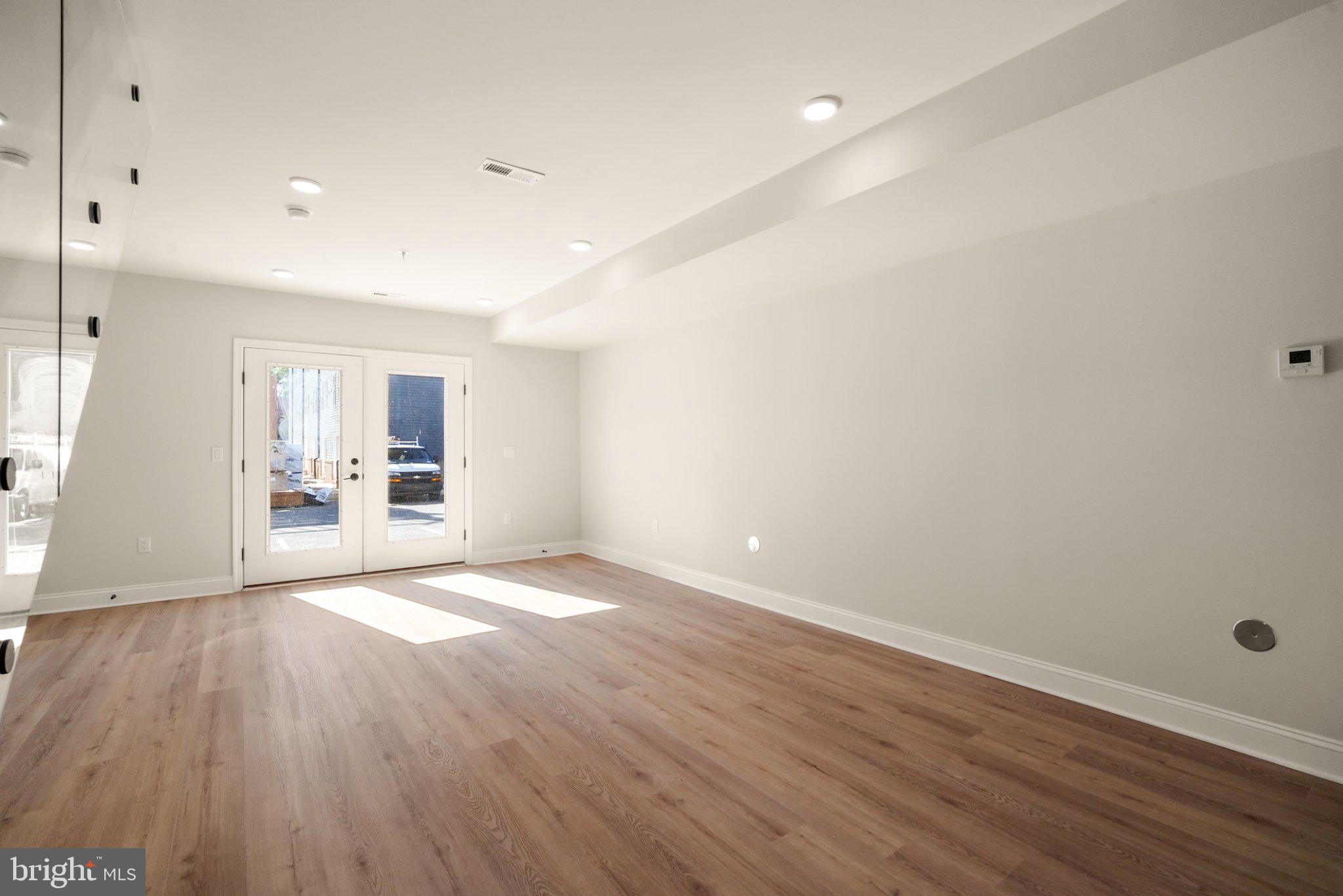 WYNNEFIELD HEIGHTS - Residential