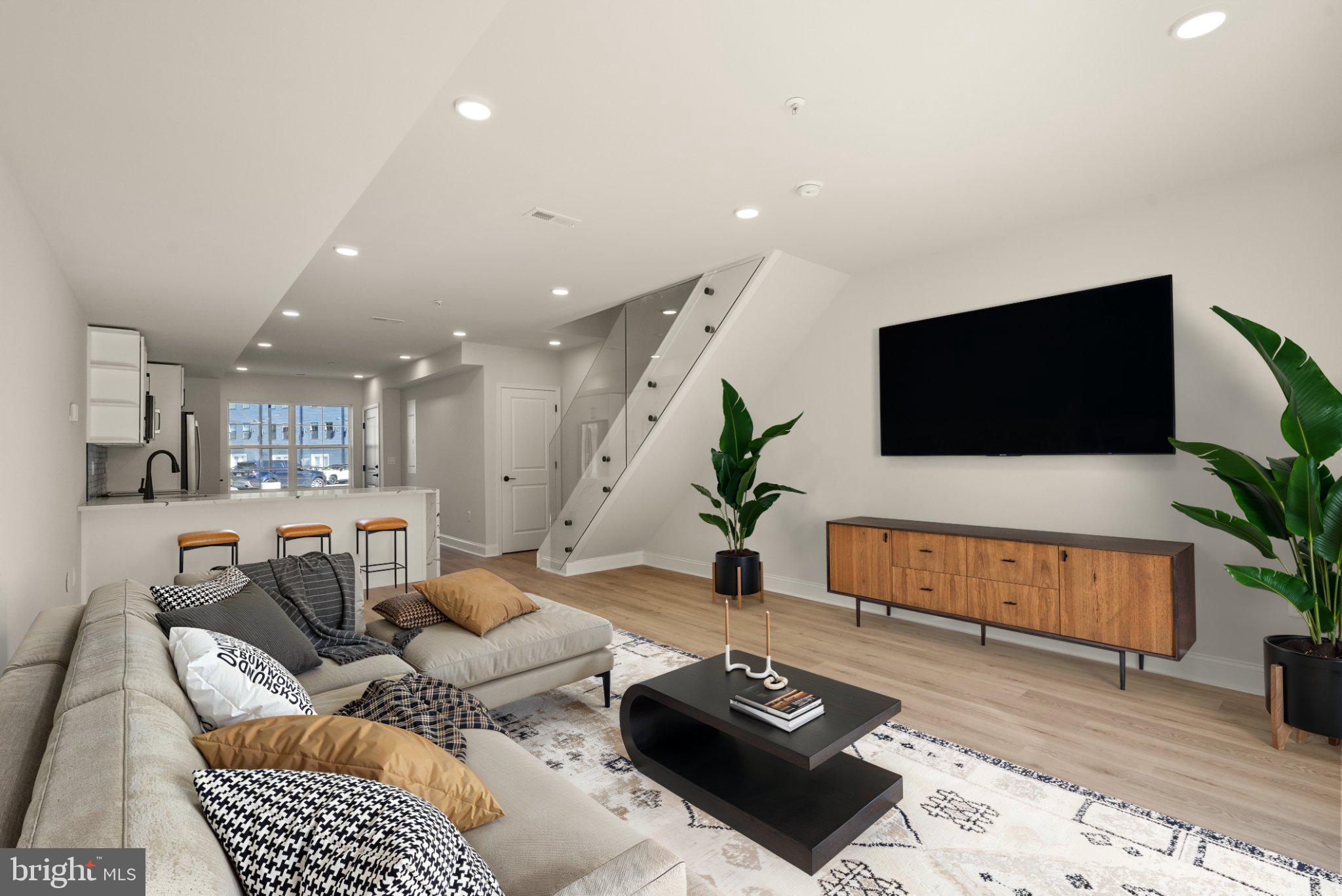 WYNNEFIELD HEIGHTS - Residential