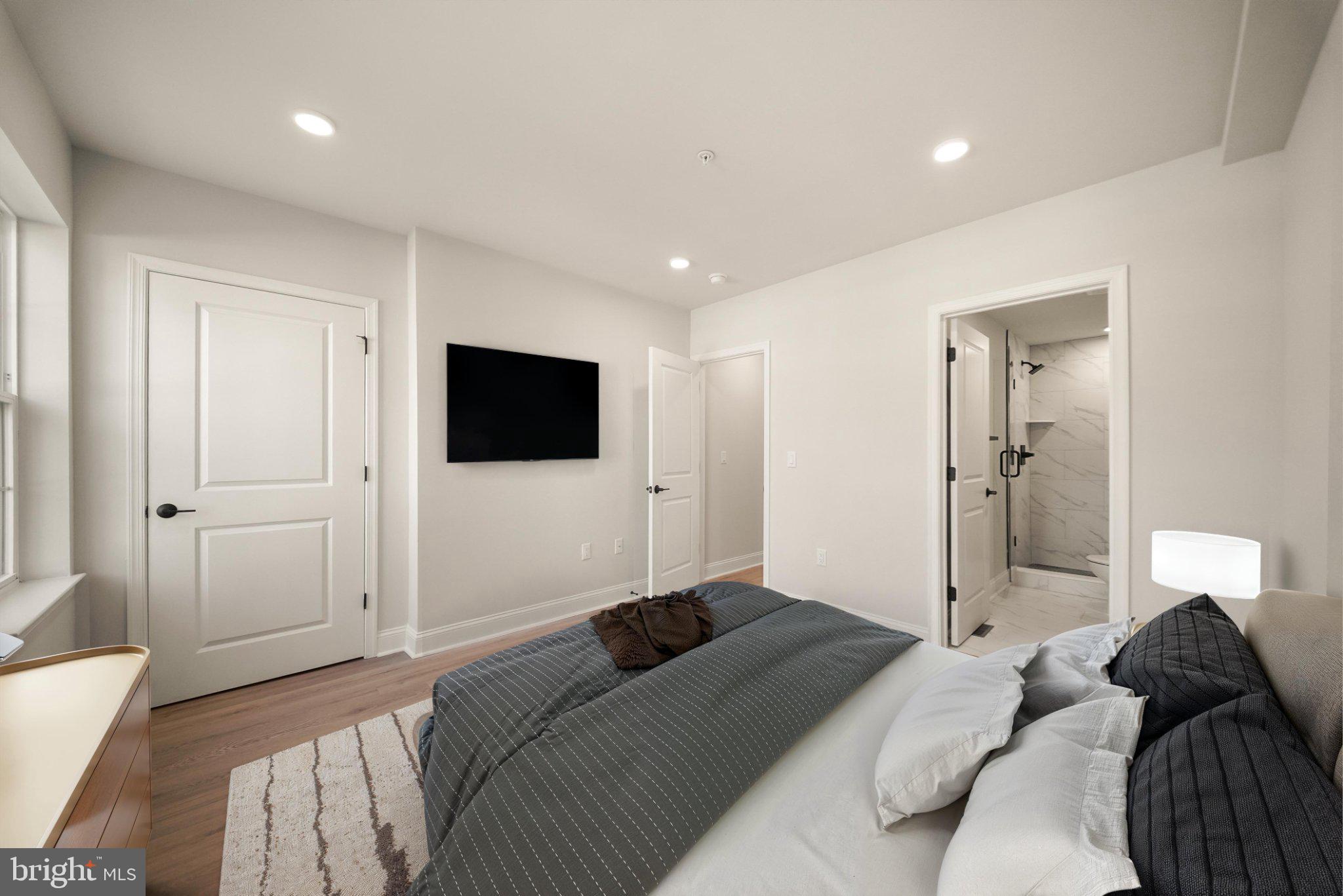 WYNNEFIELD HEIGHTS - Residential