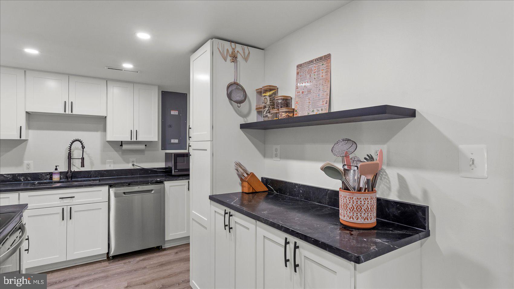 HARPERS CHOICE - Residential