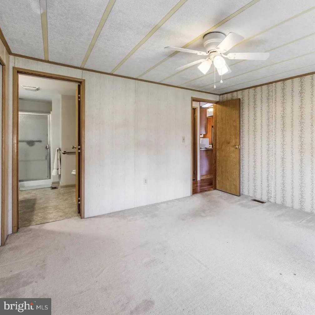 GRETNA SPRINGS COMMUNITY - Residential