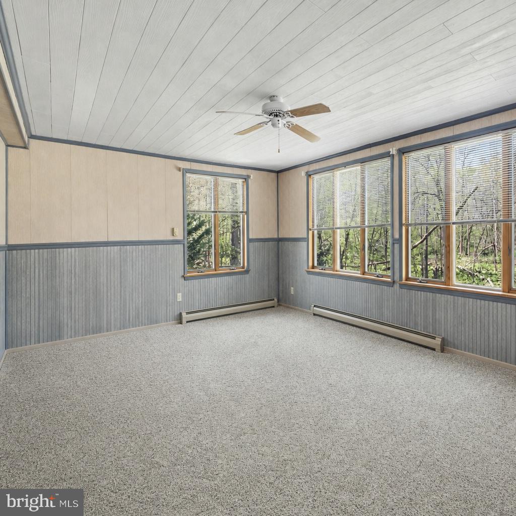 GRETNA SPRINGS COMMUNITY - Residential