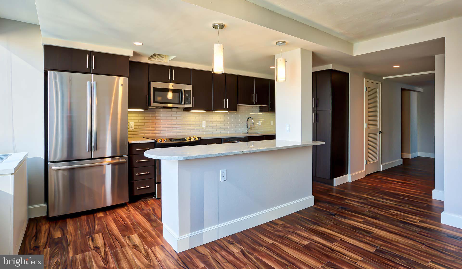 CENTER CITY - Residential Lease