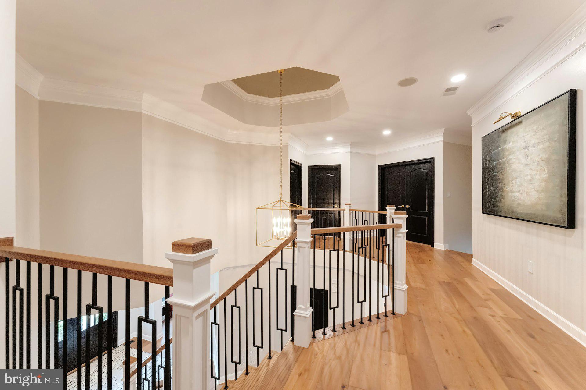 RIVER CREEK - Residential