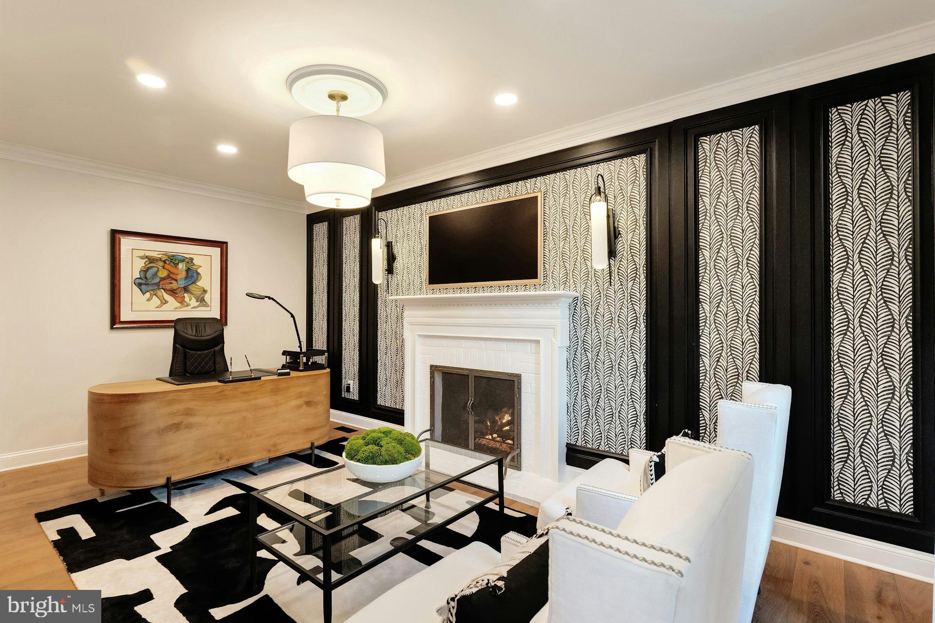 RIVER CREEK - Residential