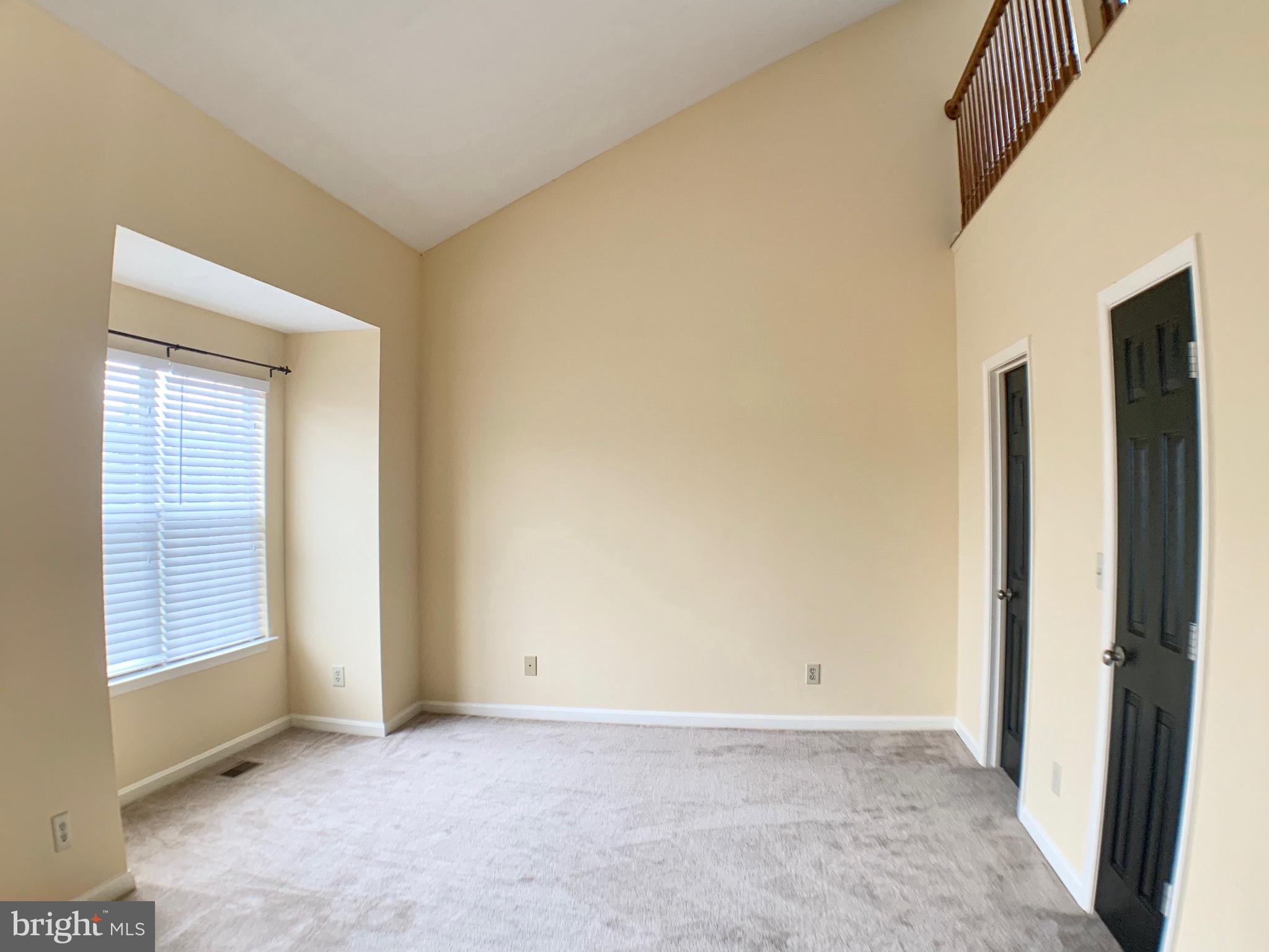 HAMPTON OAKS - Residential Lease