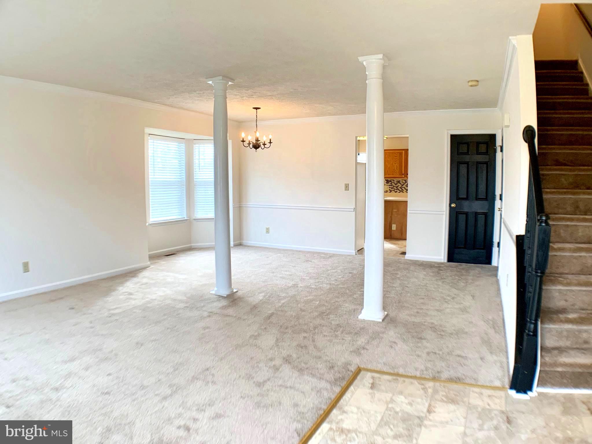 HAMPTON OAKS - Residential Lease