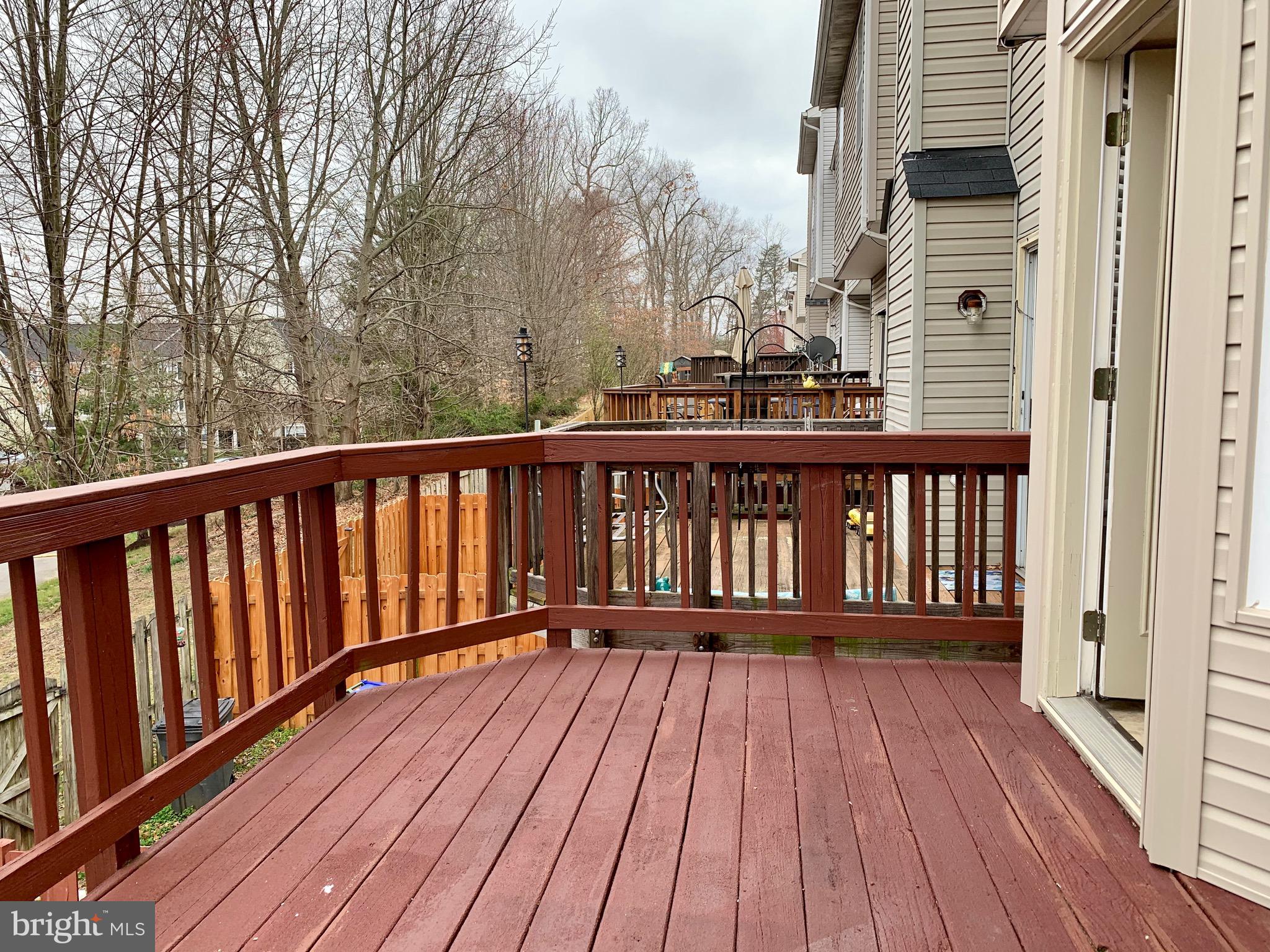 HAMPTON OAKS - Residential Lease