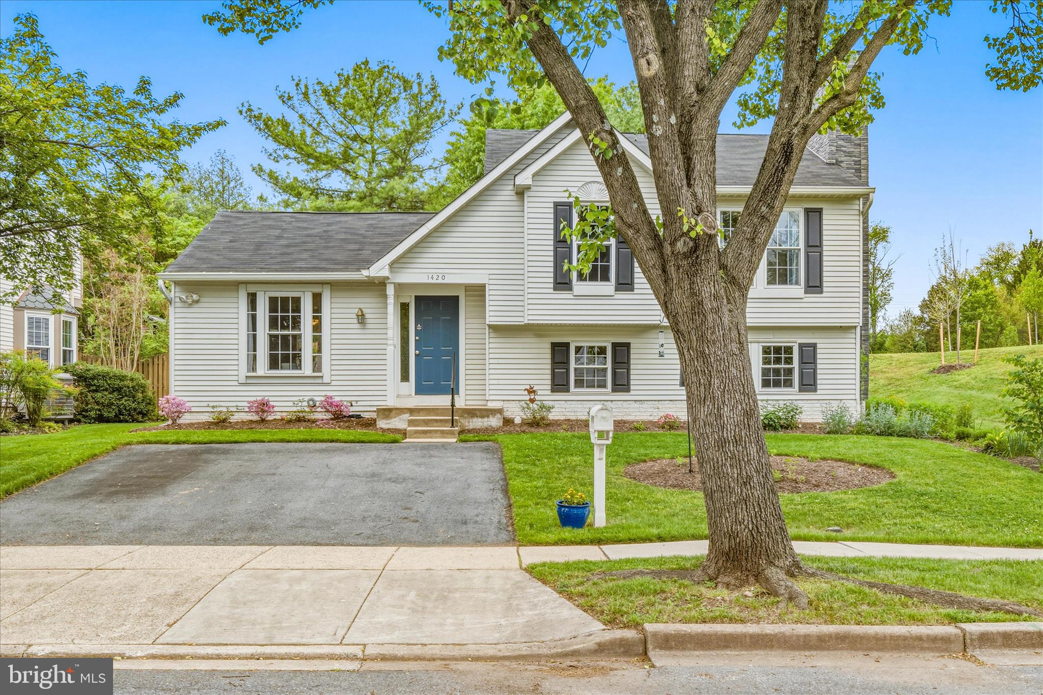 GOLF VIEW - Residential