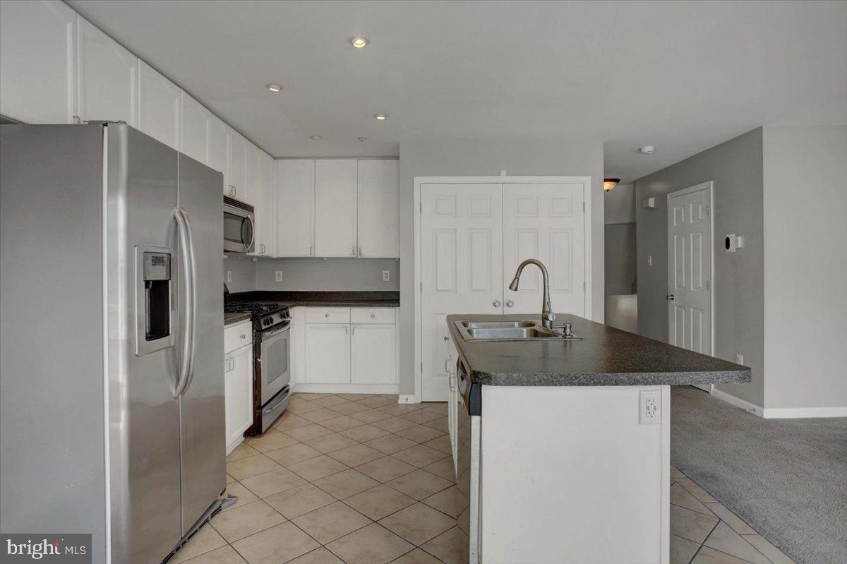 NORTH GATE TOWNE HOMES - Residential