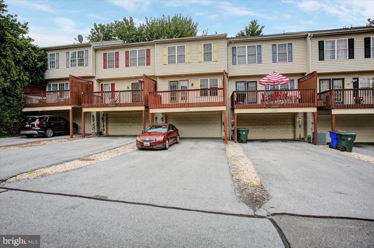 NORTH GATE TOWNE HOMES - Residential