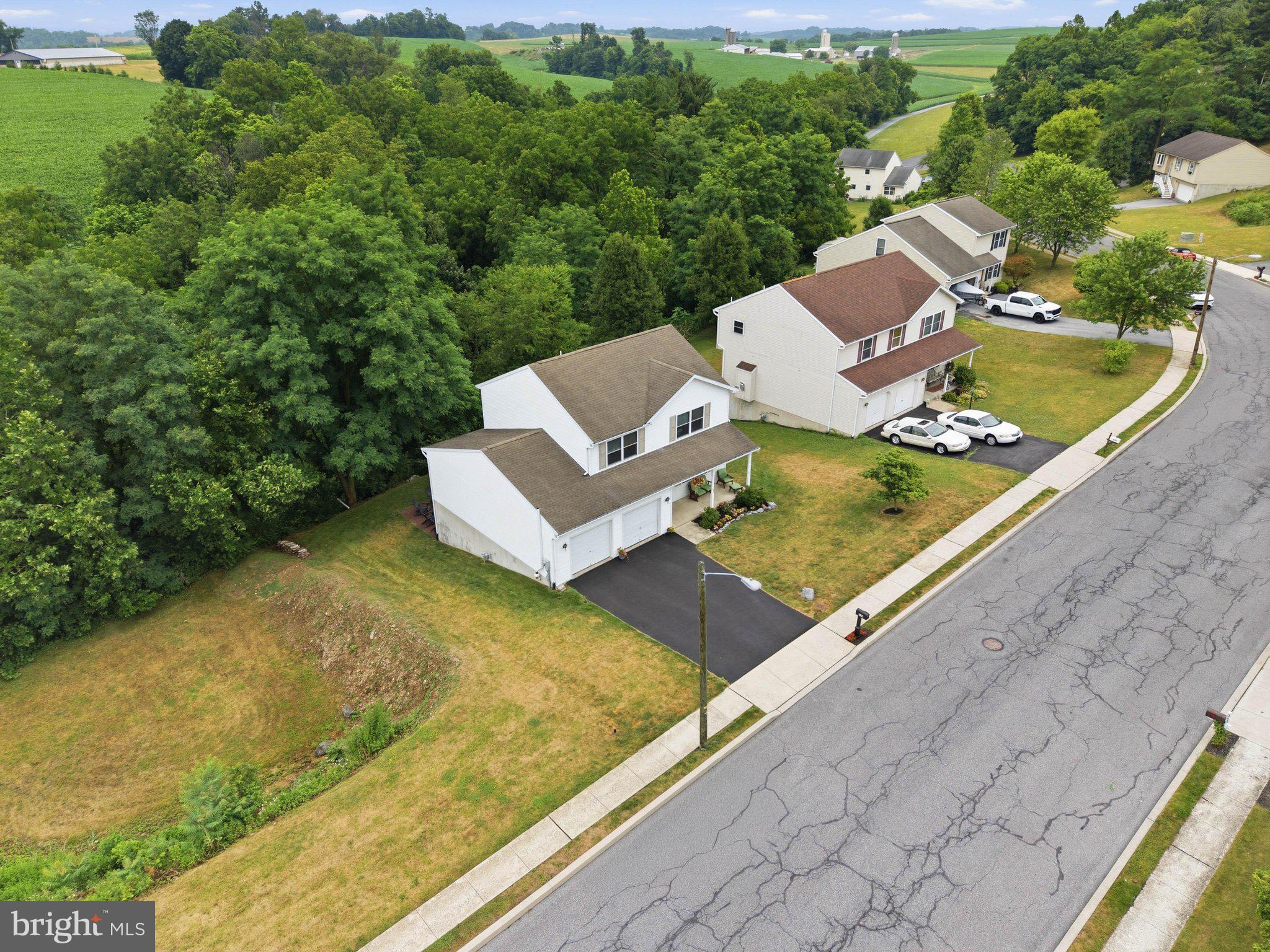 SUMMIT VIEW - Residential