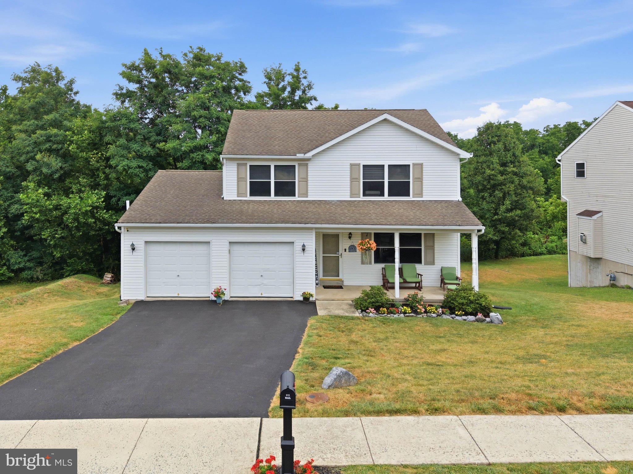 SUMMIT VIEW - Residential
