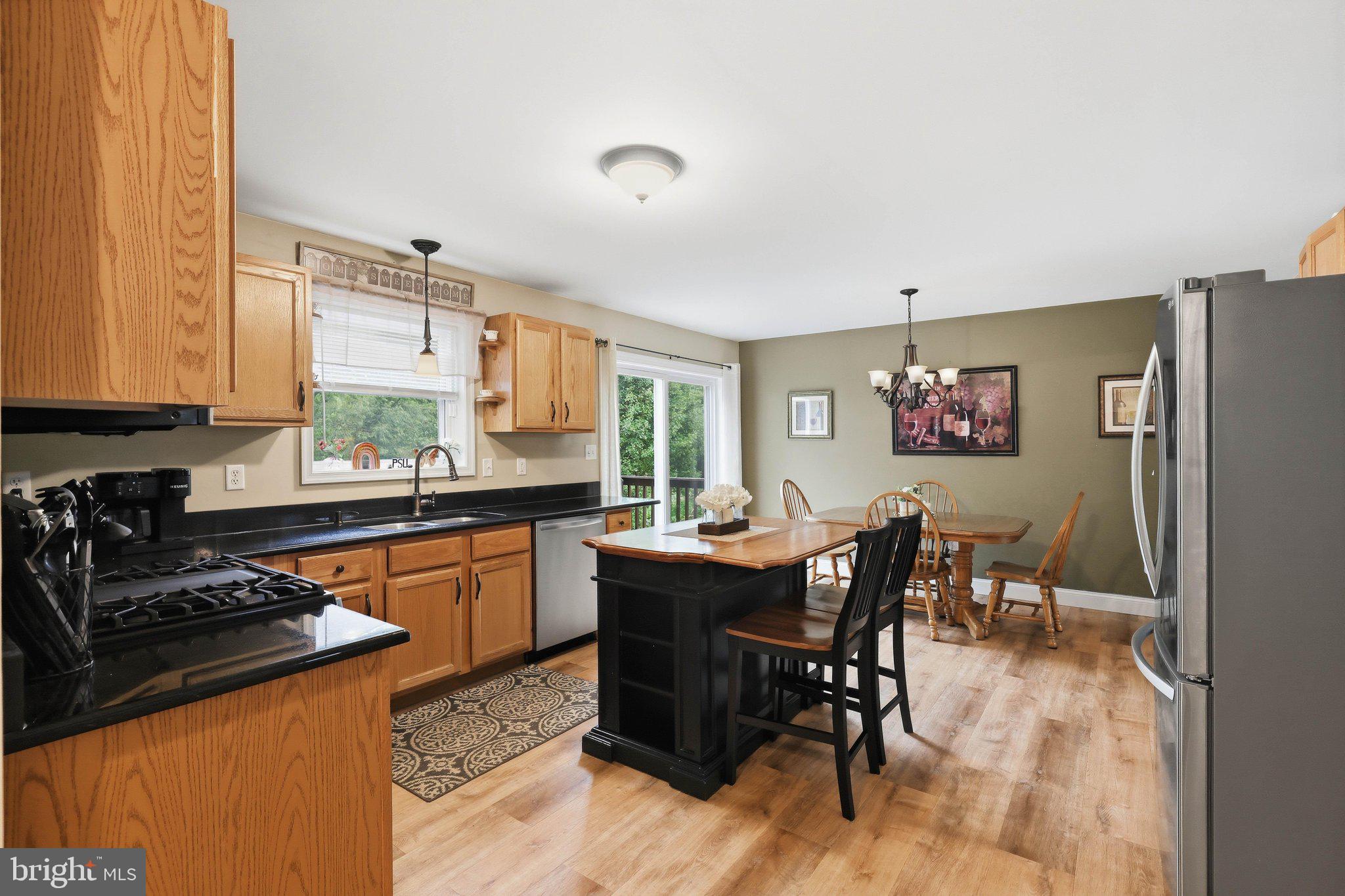 SUMMIT VIEW - Residential