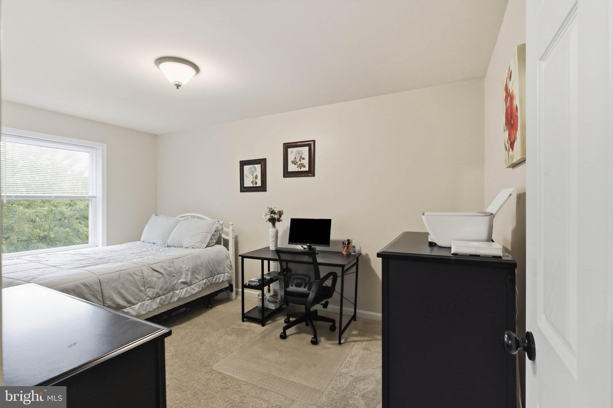 SUMMIT VIEW - Residential