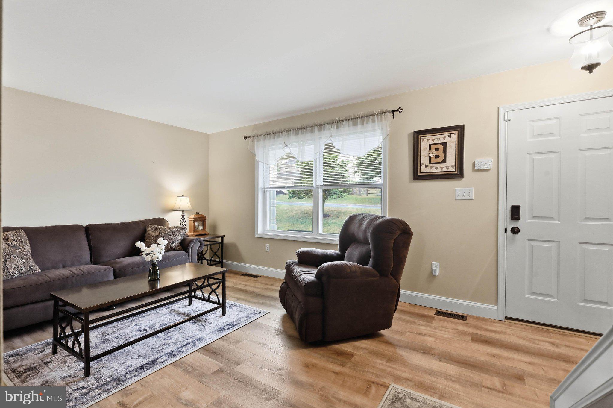 SUMMIT VIEW - Residential