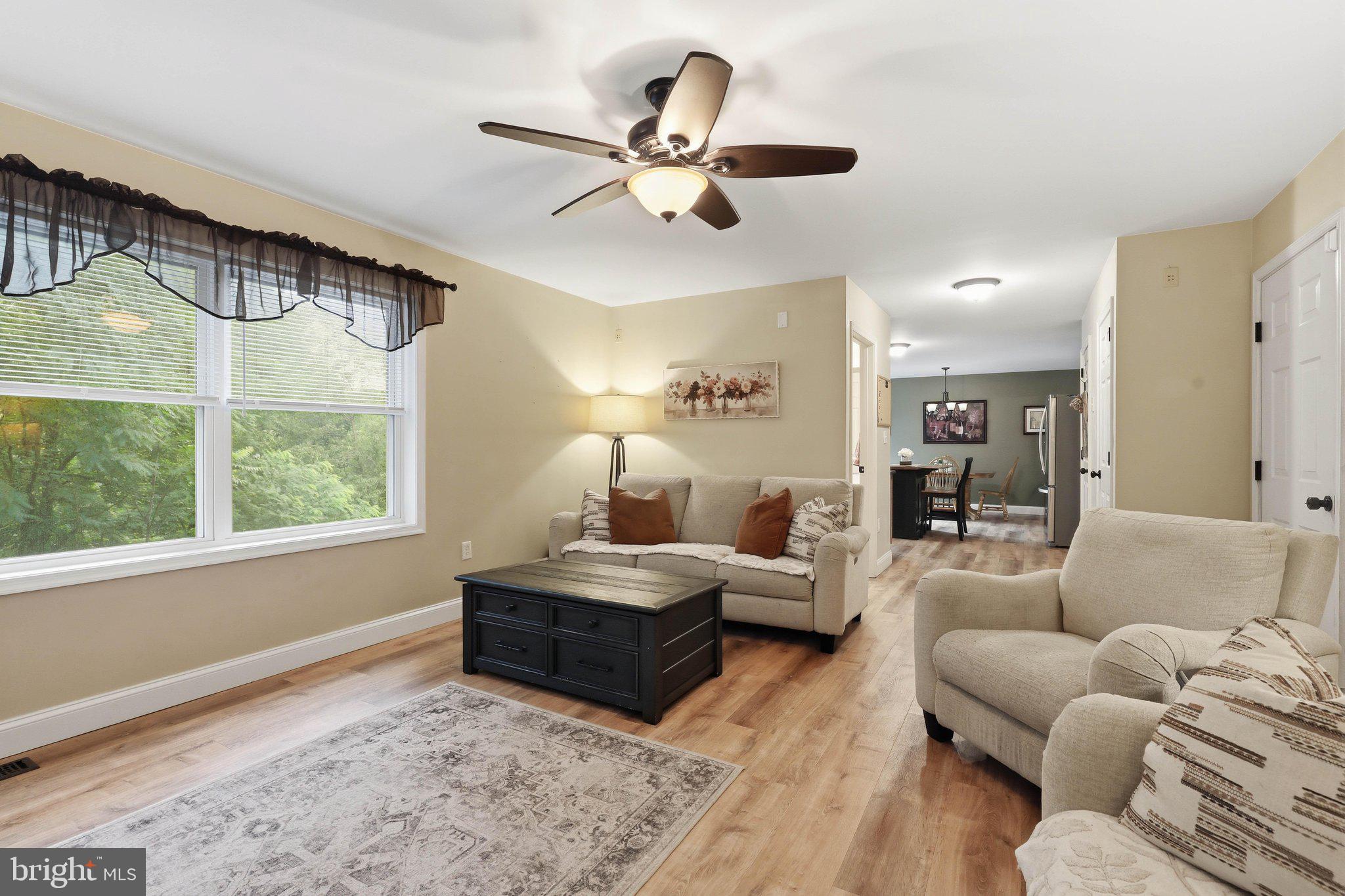 SUMMIT VIEW - Residential
