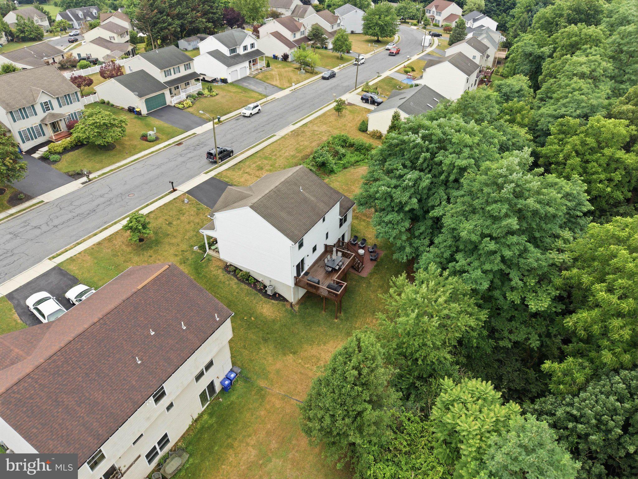 SUMMIT VIEW - Residential