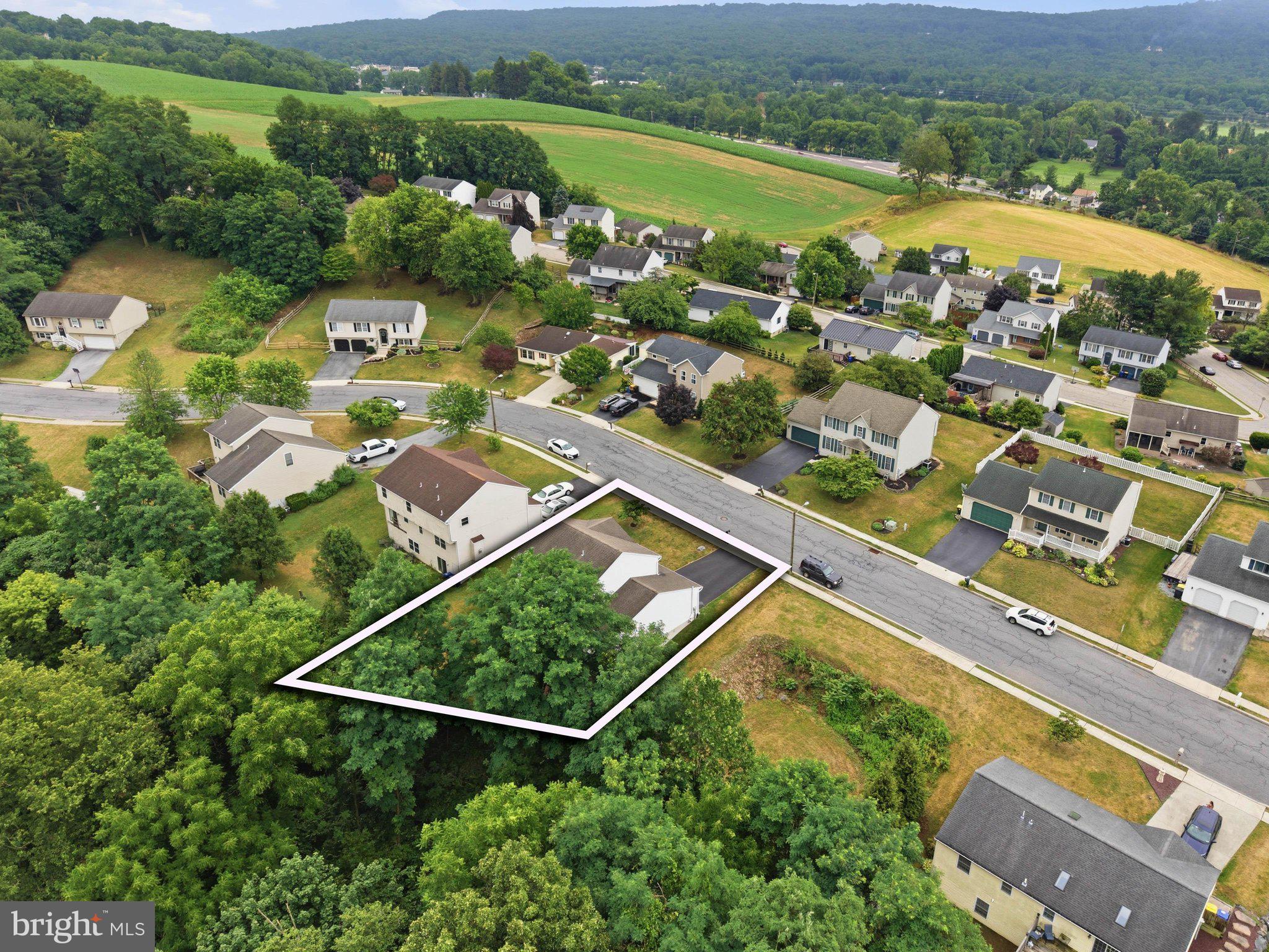 SUMMIT VIEW - Residential