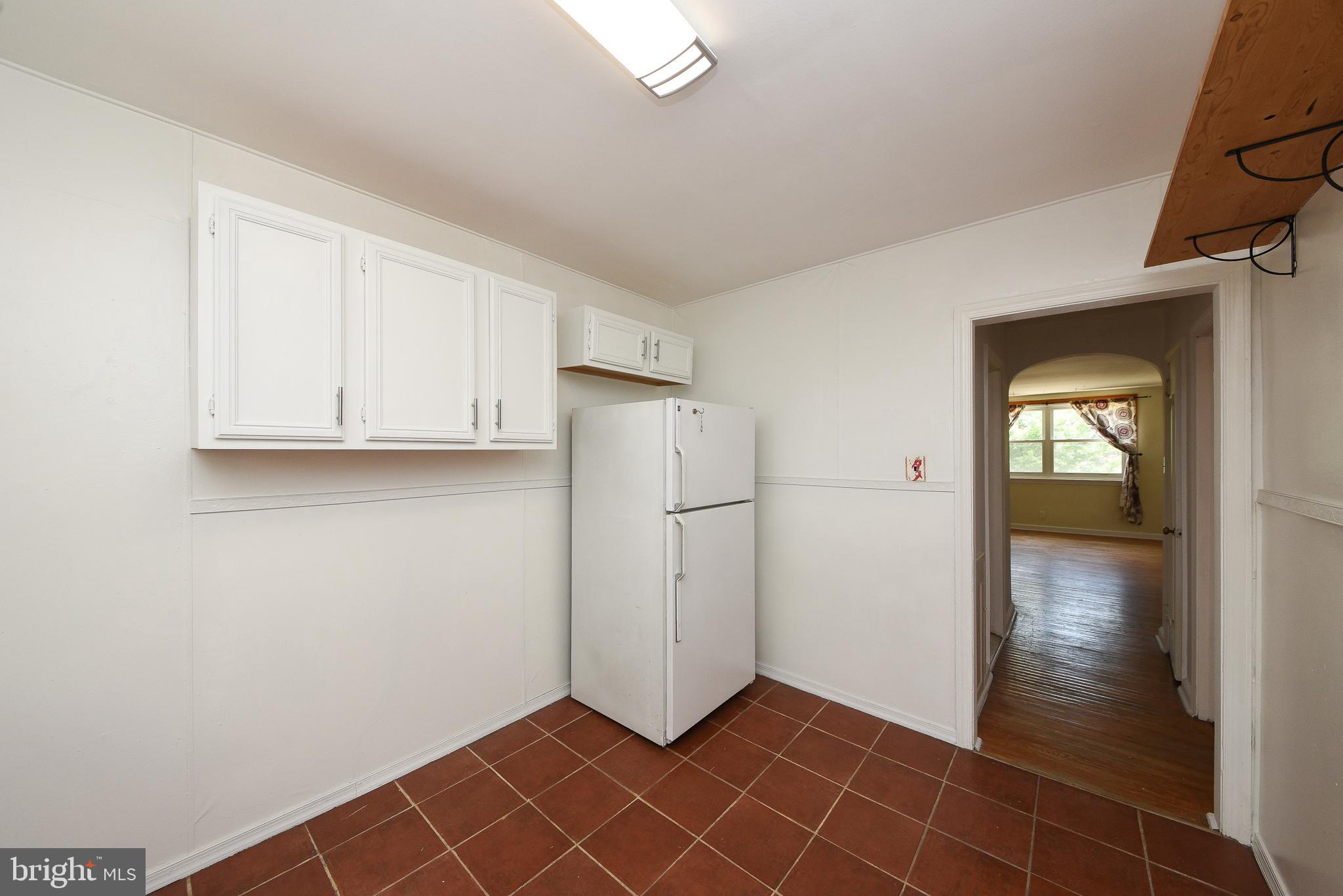 OXFORD CIRCLE - Residential Income