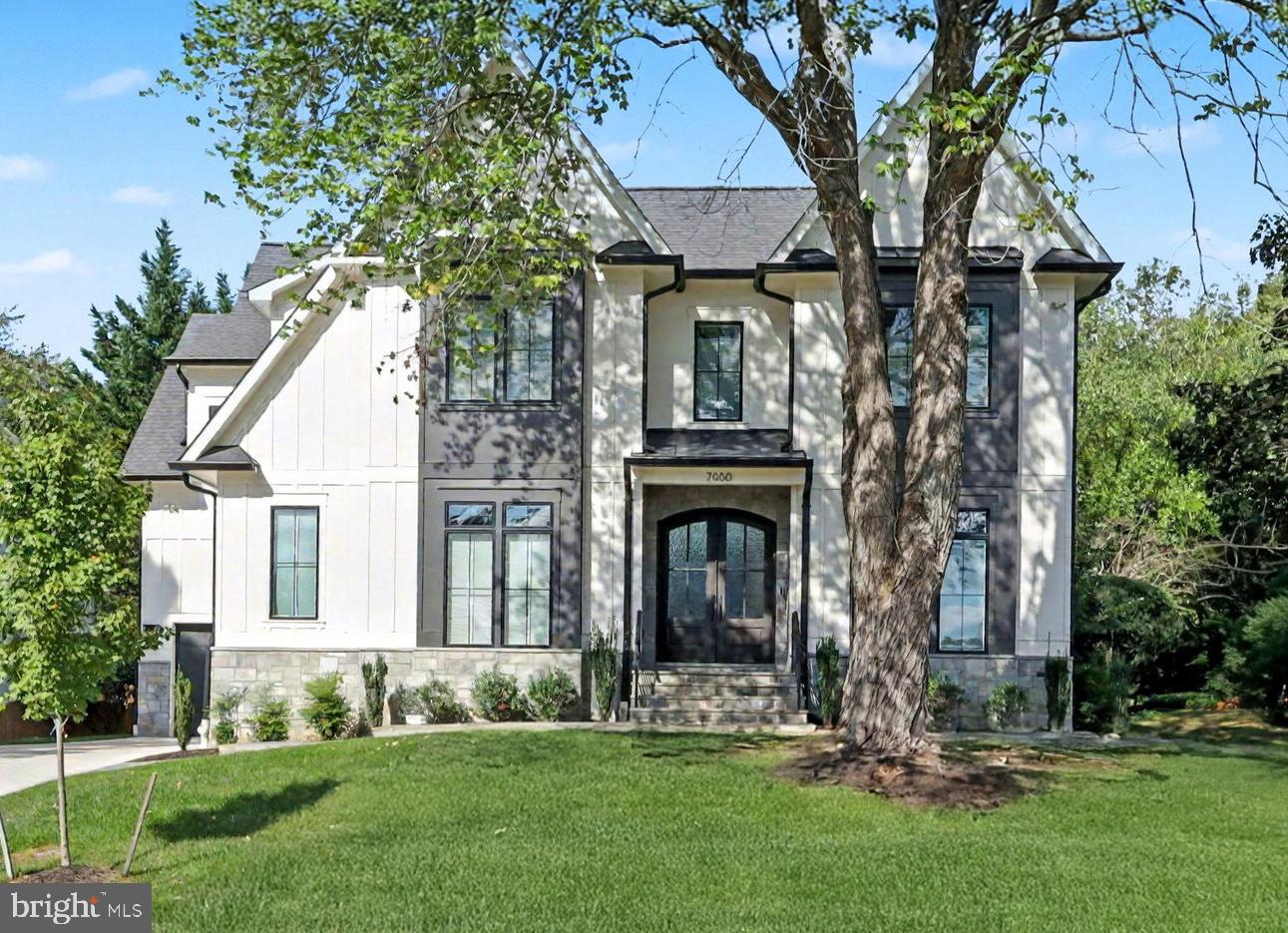 BROYHILL LANGLEY ESTATES - Residential
