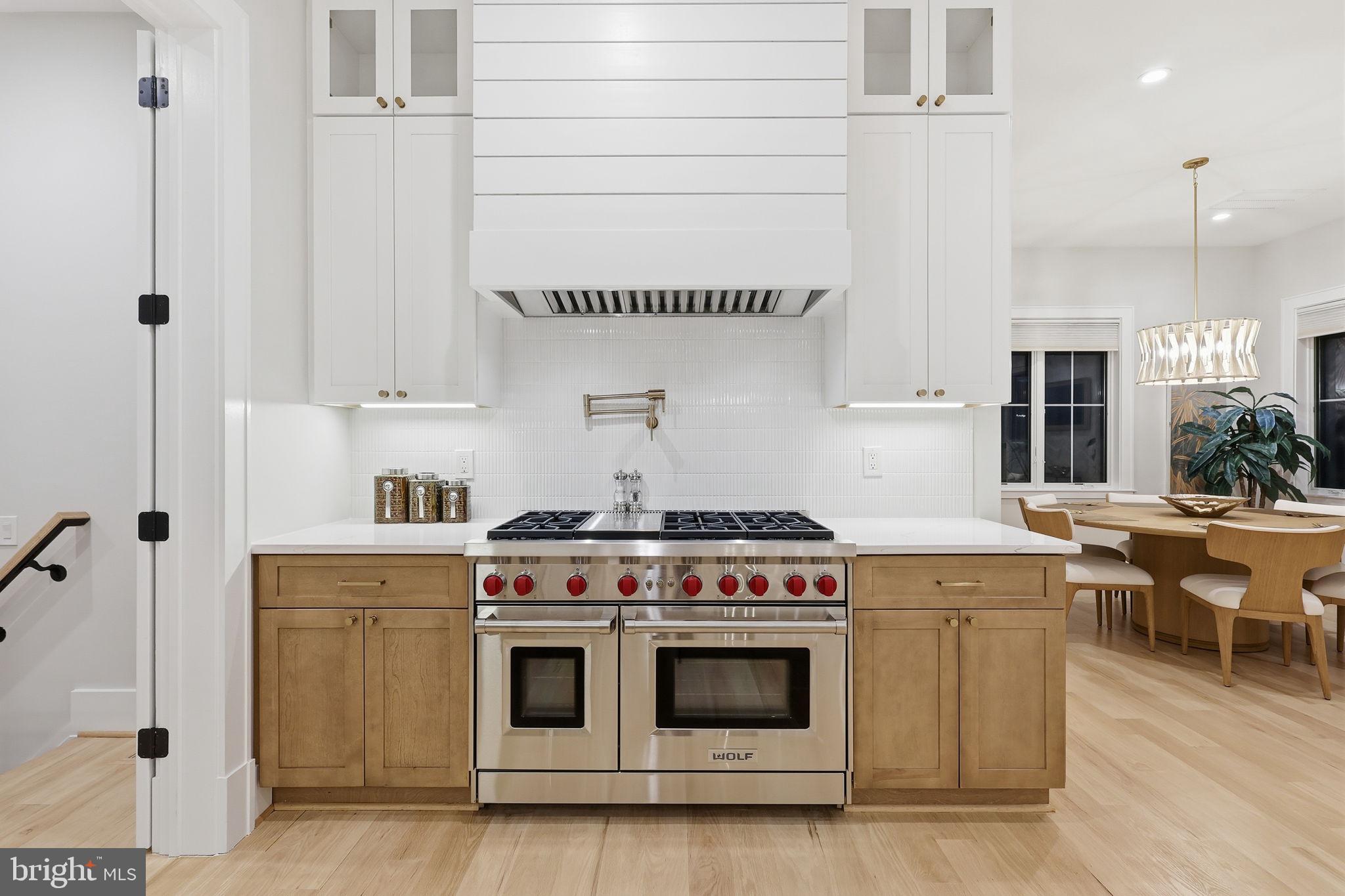 BROYHILL LANGLEY ESTATES - Residential