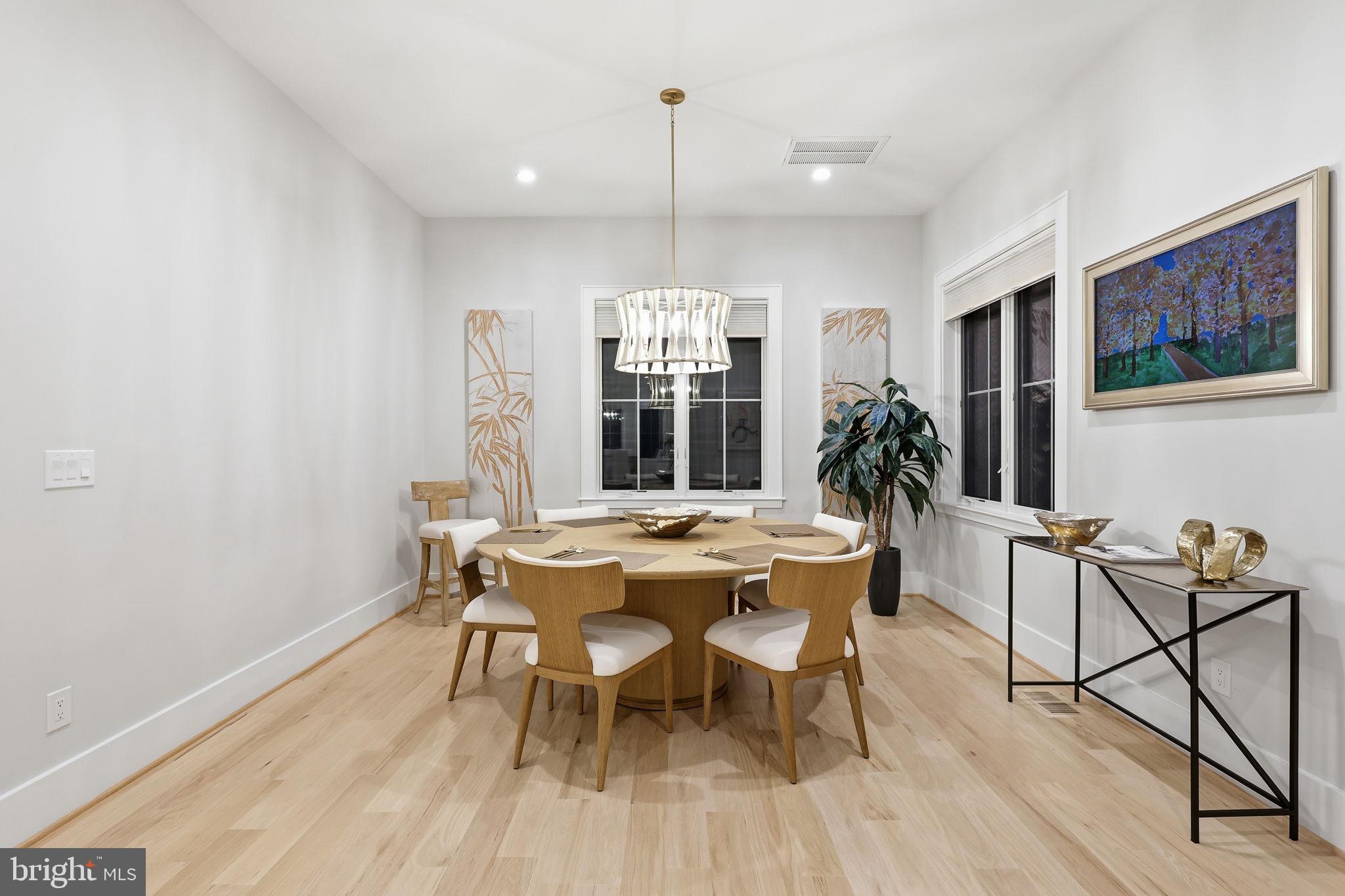 BROYHILL LANGLEY ESTATES - Residential
