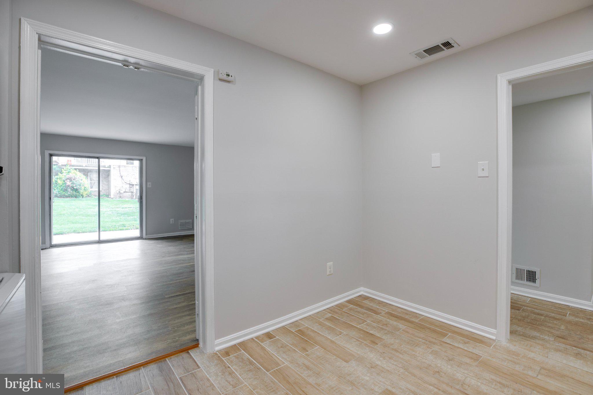 THE MEADOWS - Residential