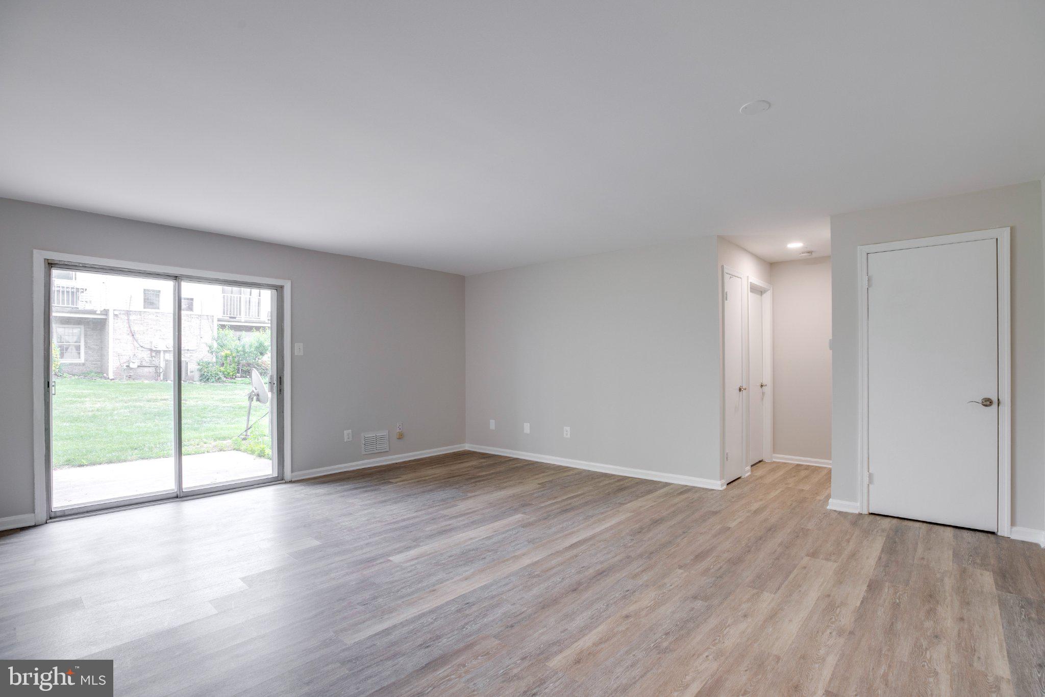 THE MEADOWS - Residential