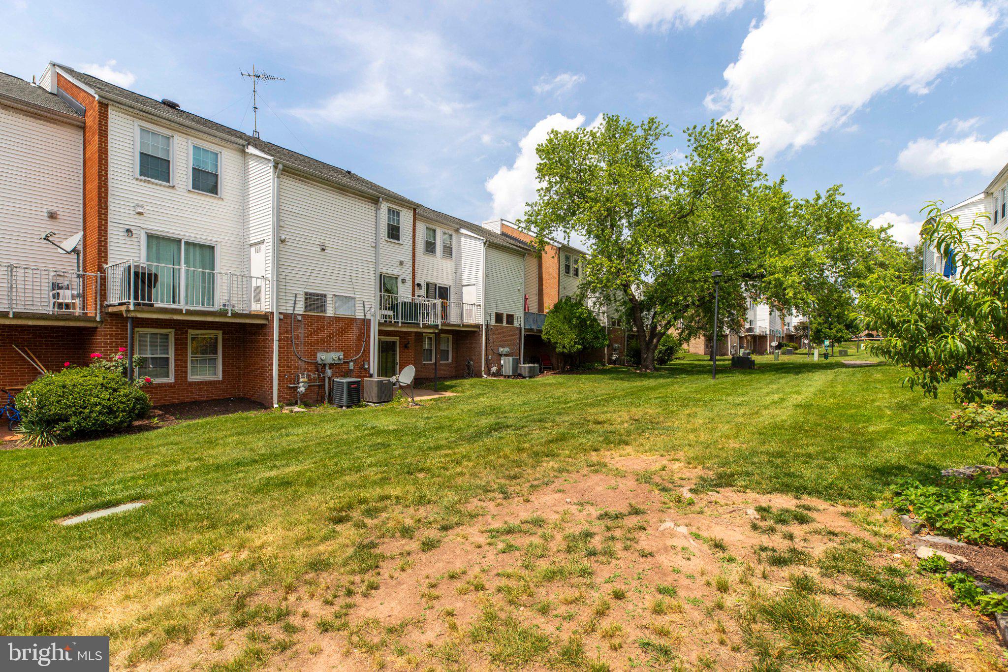 THE MEADOWS - Residential