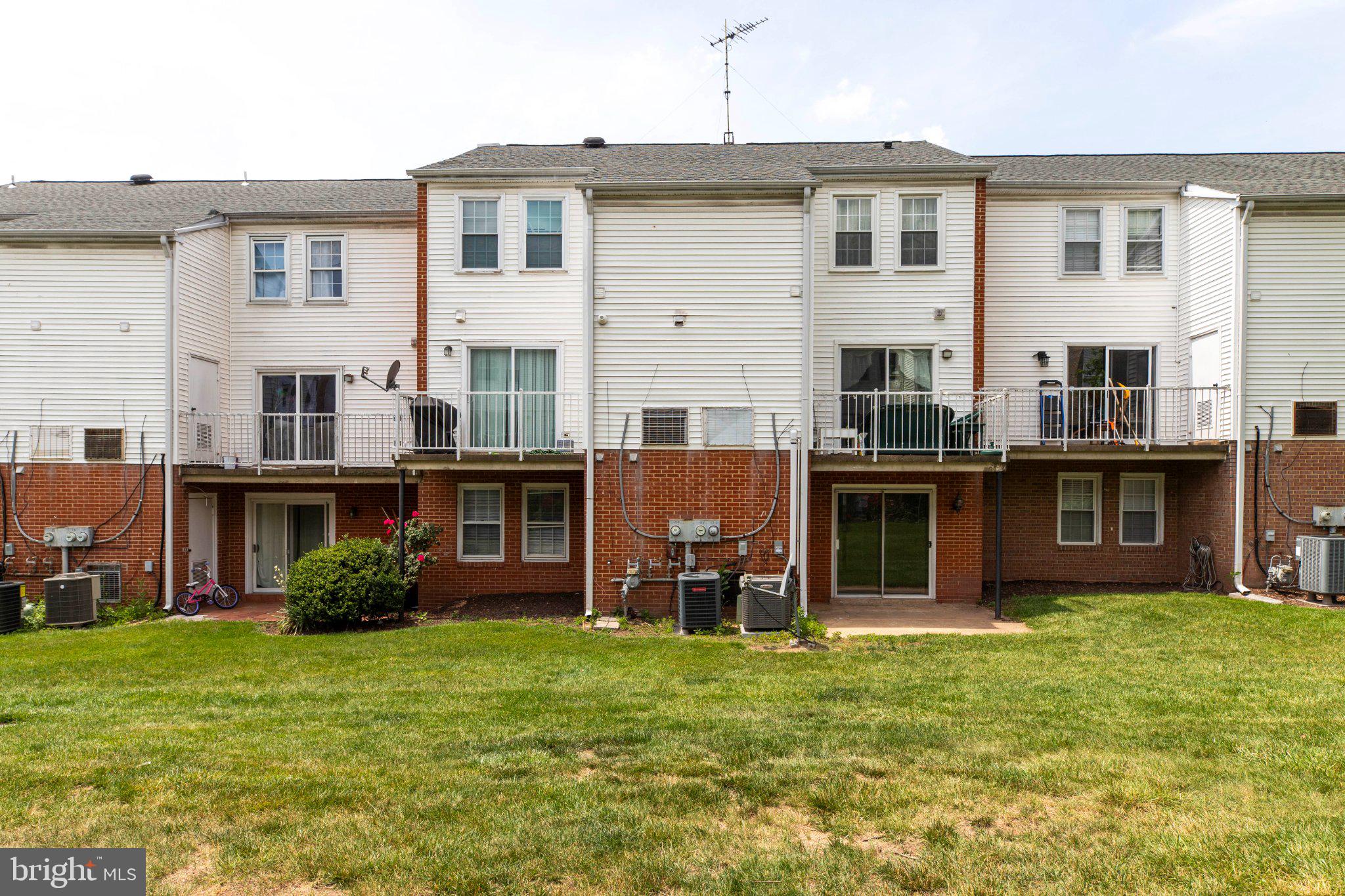 THE MEADOWS - Residential