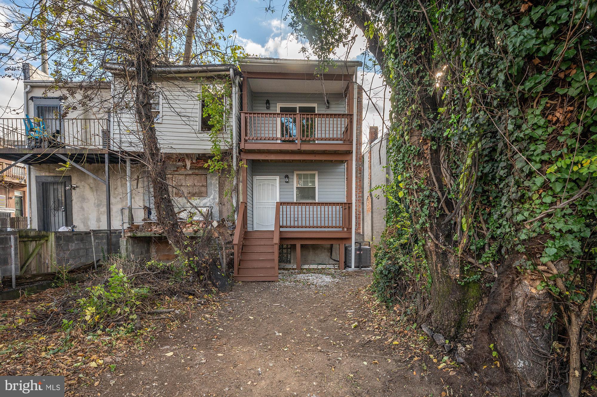 LEXINGTON - Residential