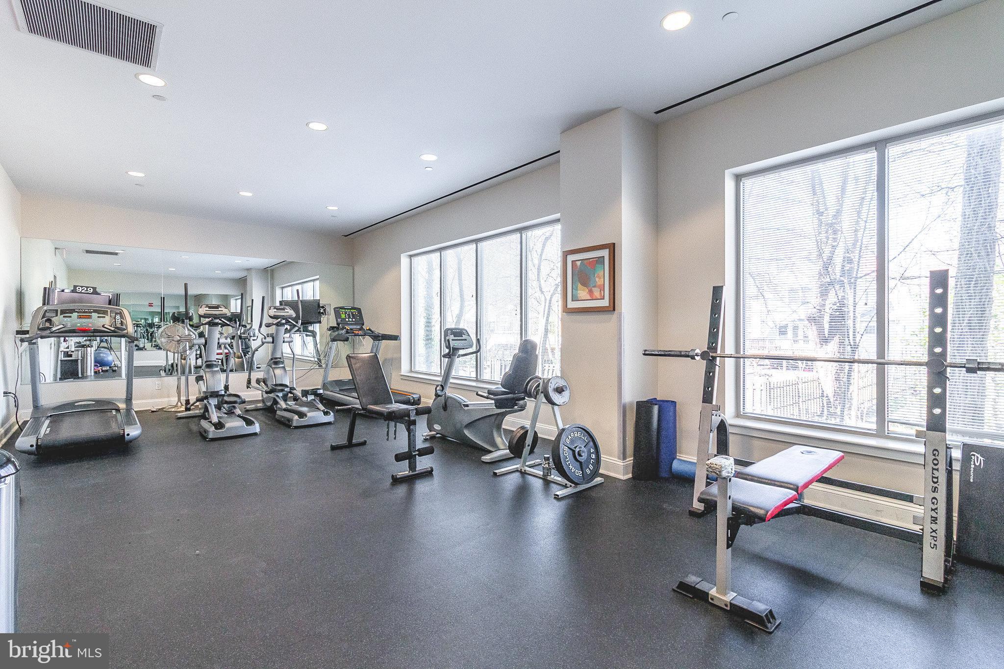FALLS CHURCH CITY - Residential