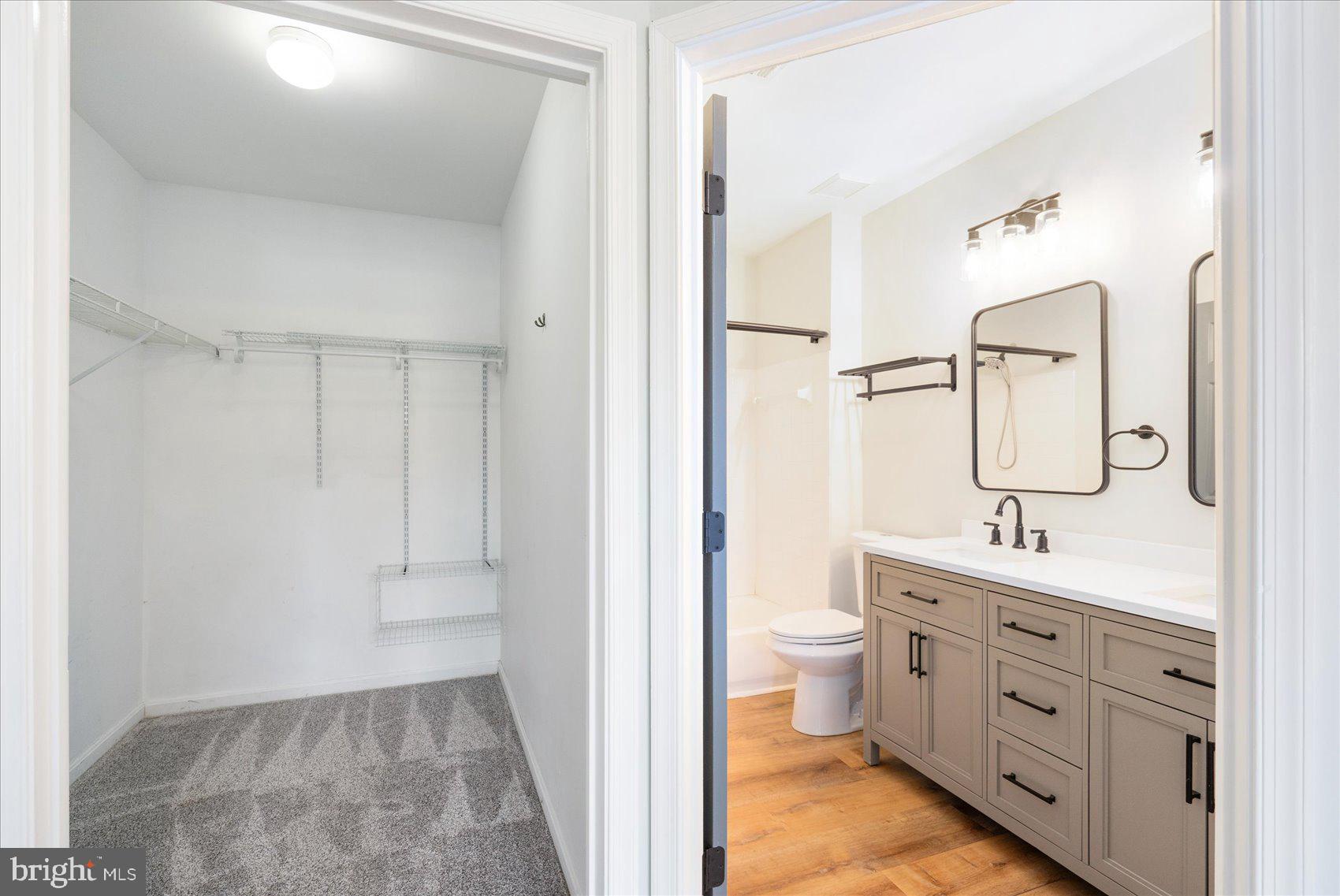 SEVEN OAKS - Residential