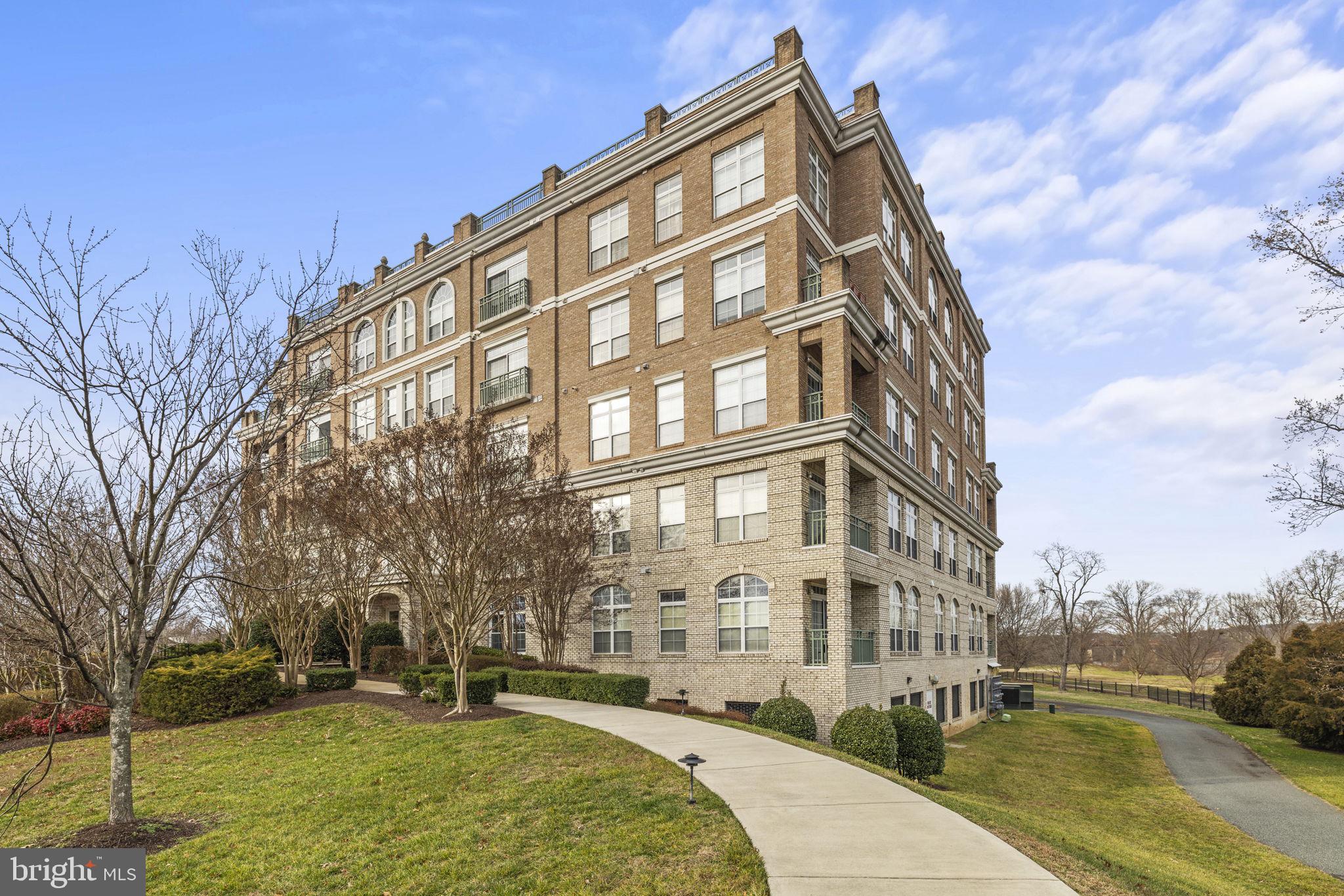 RIVER CLUB 1 AT BELMONT - Residential