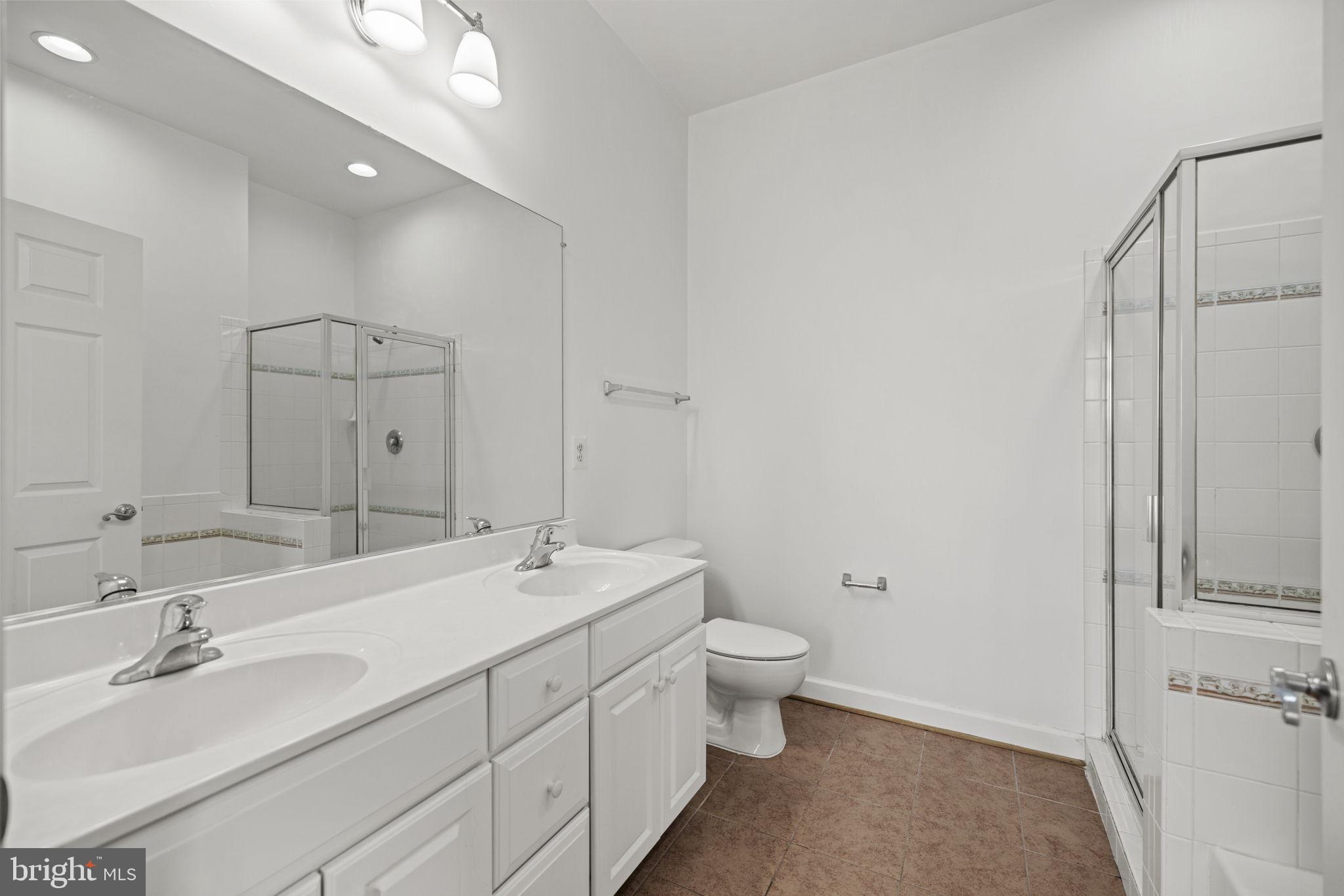 RIVER CLUB 1 AT BELMONT - Residential