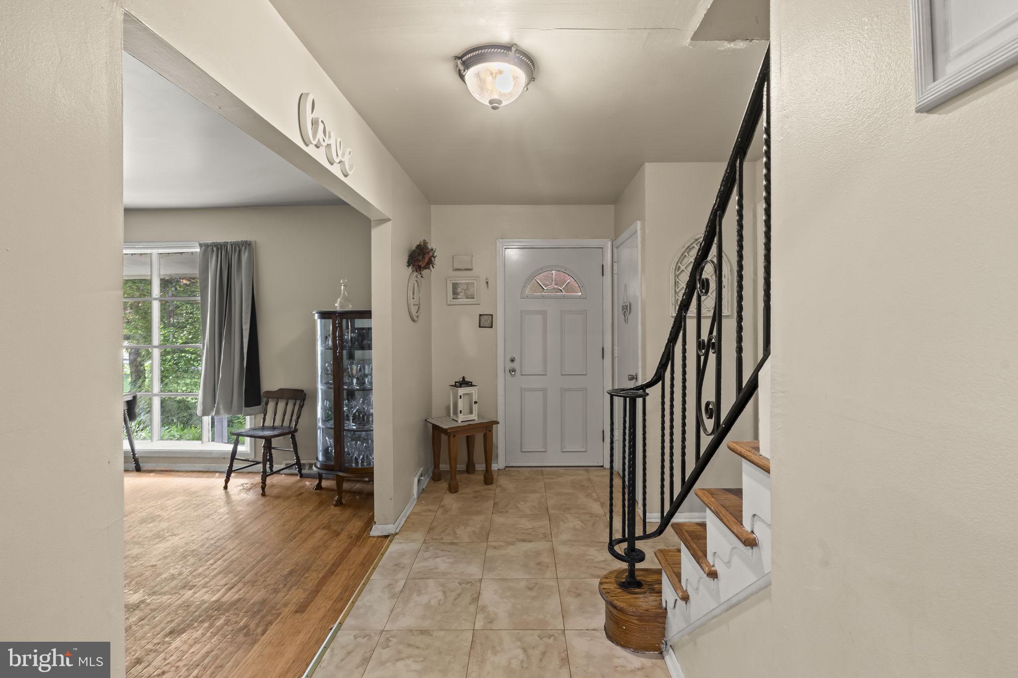 BROWNSTONE ACRES - Residential