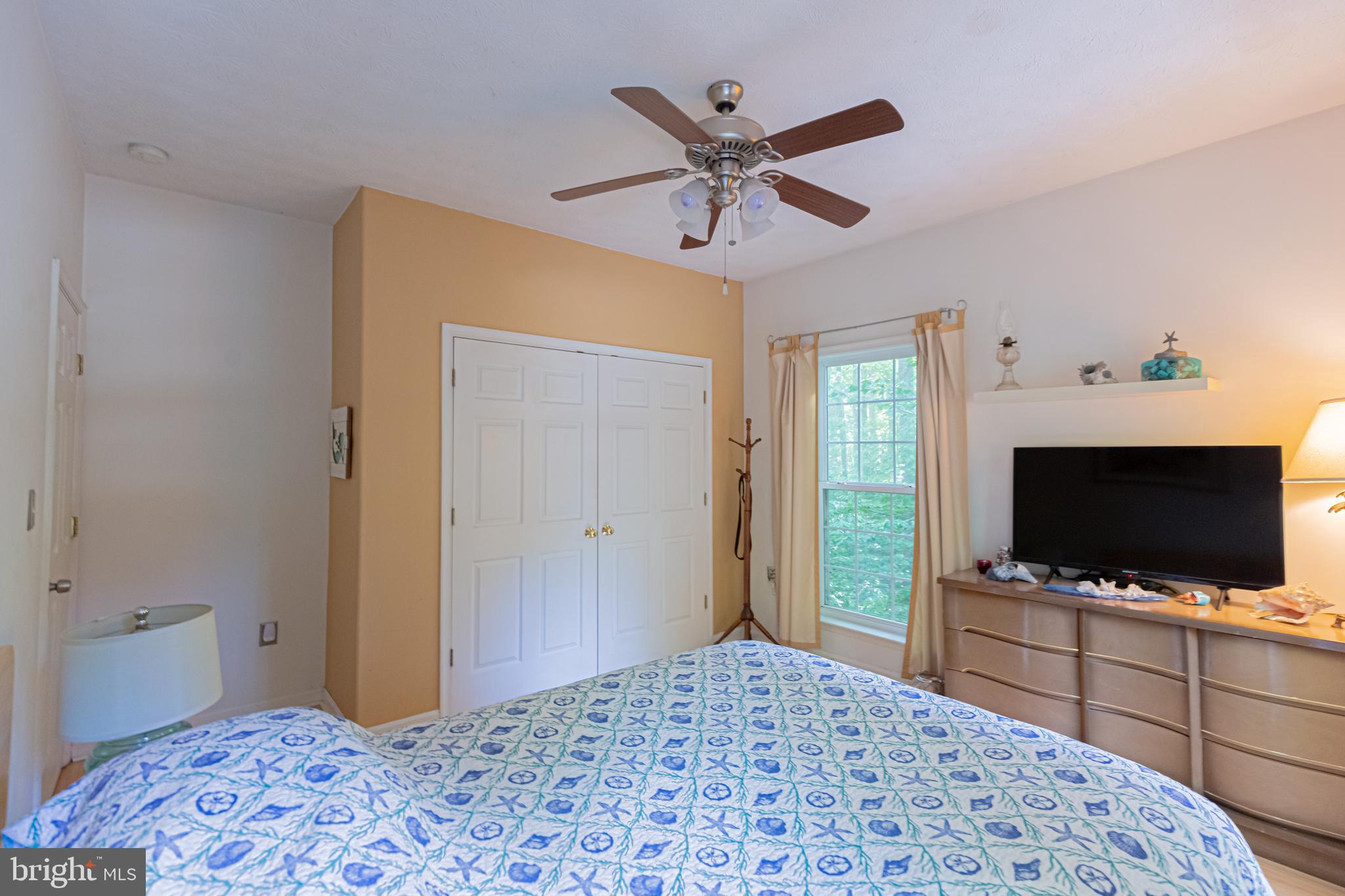 LAKE CAROLINE - Residential